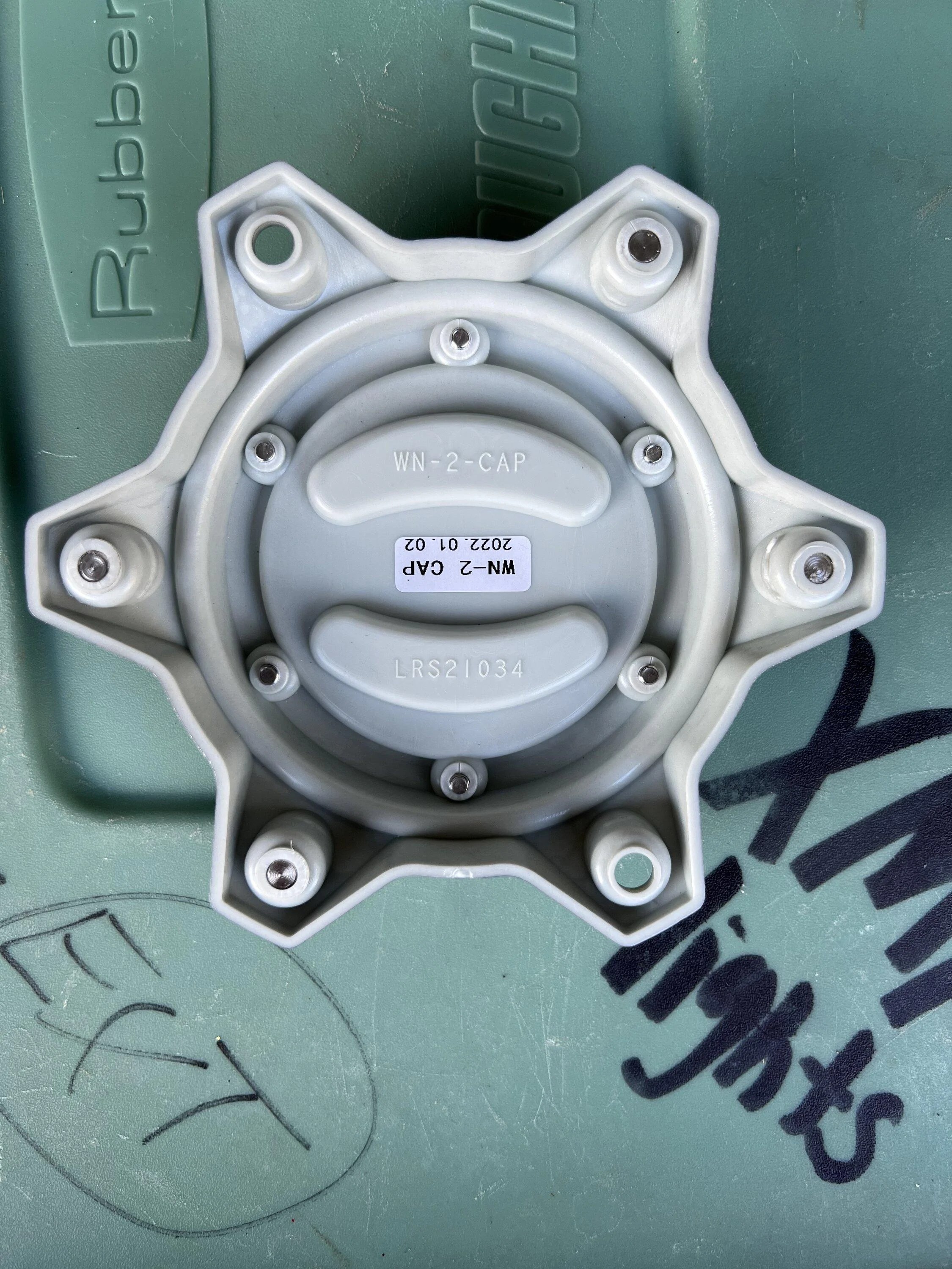 Ford Bronco ICONIC SILVER Bronco Club 58AA32C5-2D76-4E90-8612-DD931B2F579C
