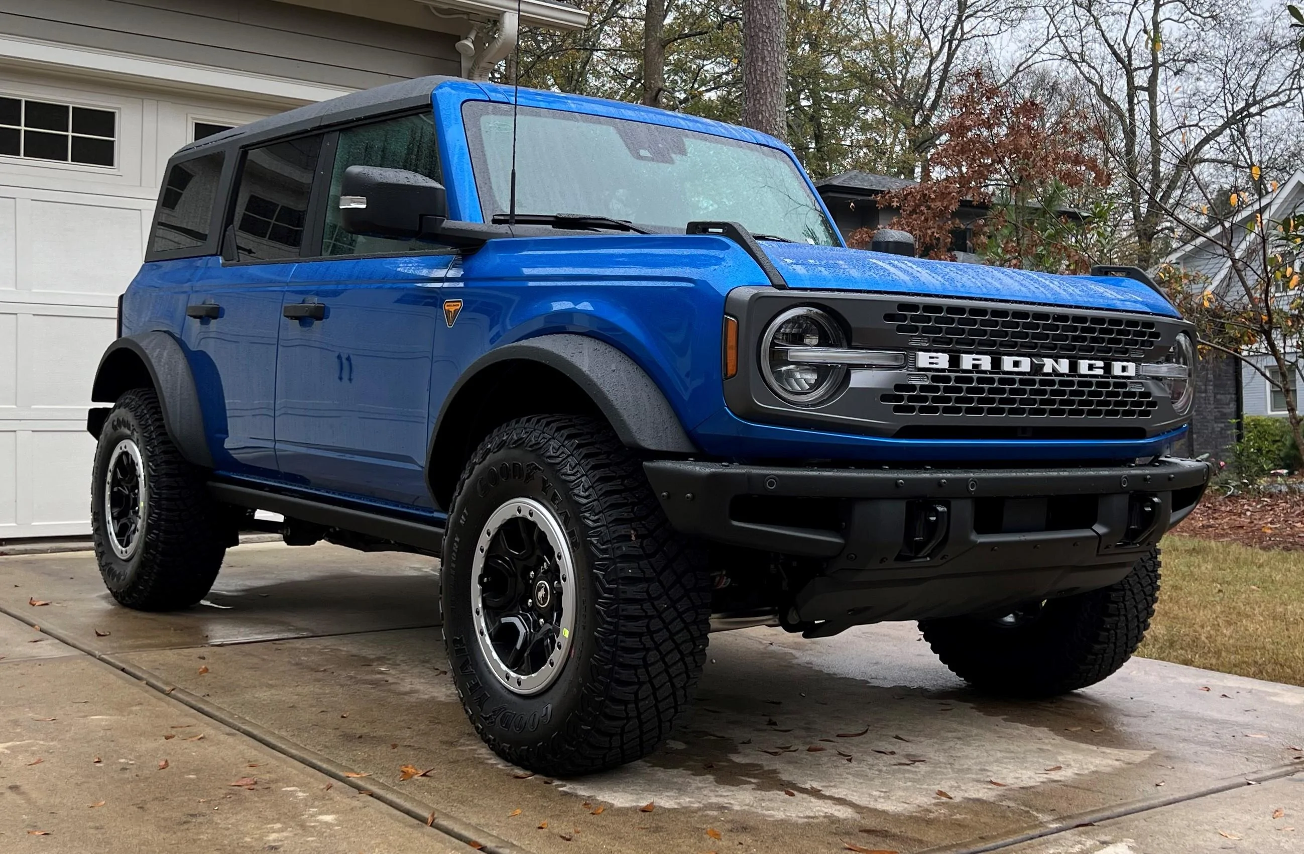 Ford Bronco 877 Days Later IMG-3575