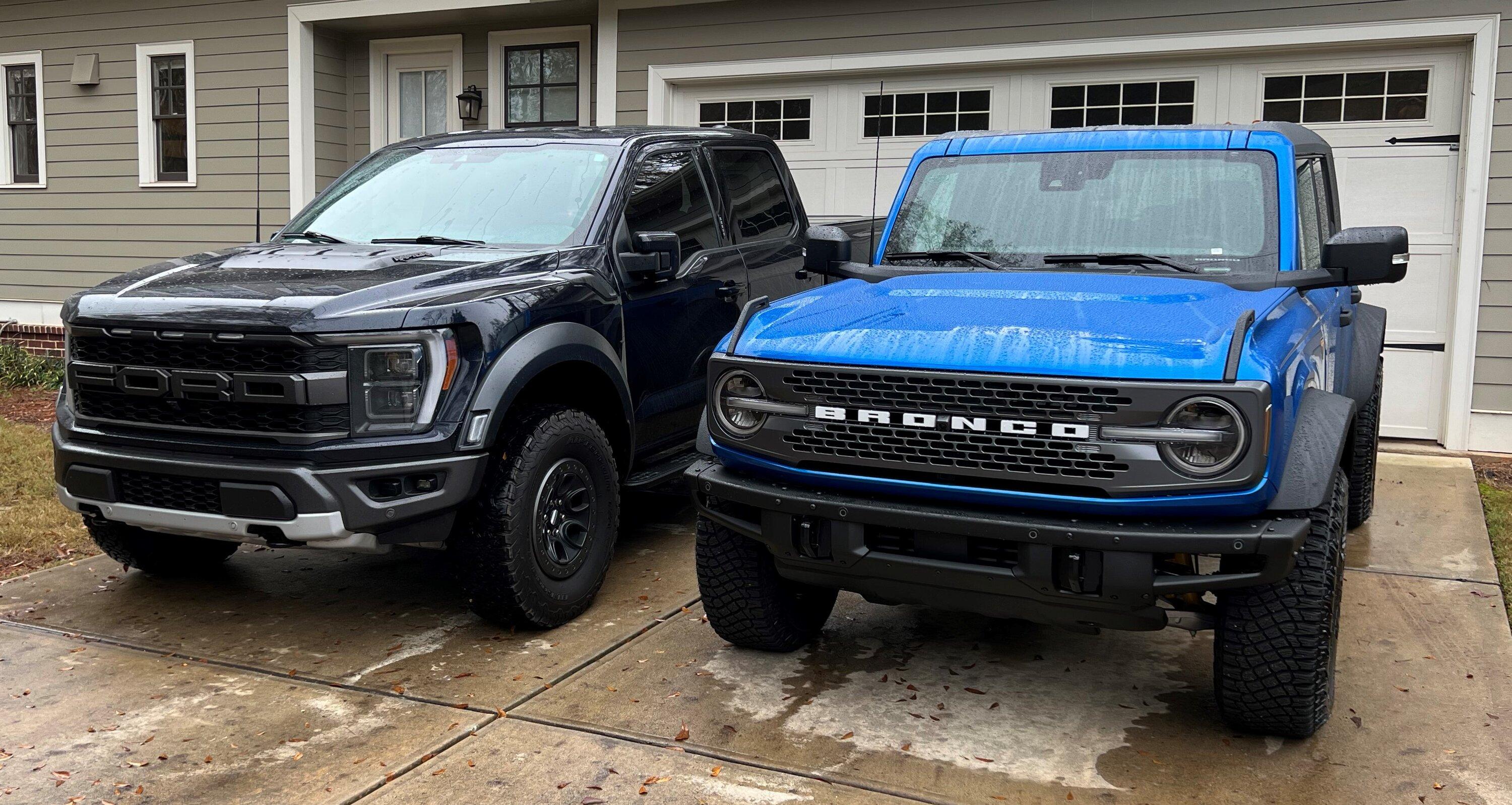 Ford Bronco 877 Days Later IMG-3580b