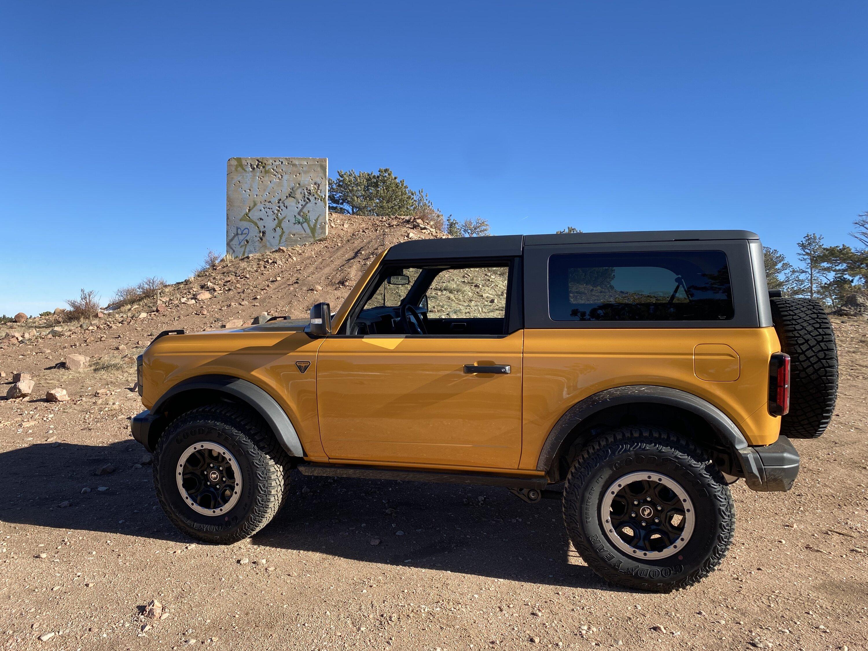 Ford Bronco CYBER ORANGE Bronco Club A573E420-055E-4ABF-B0C4-624CE011BF78