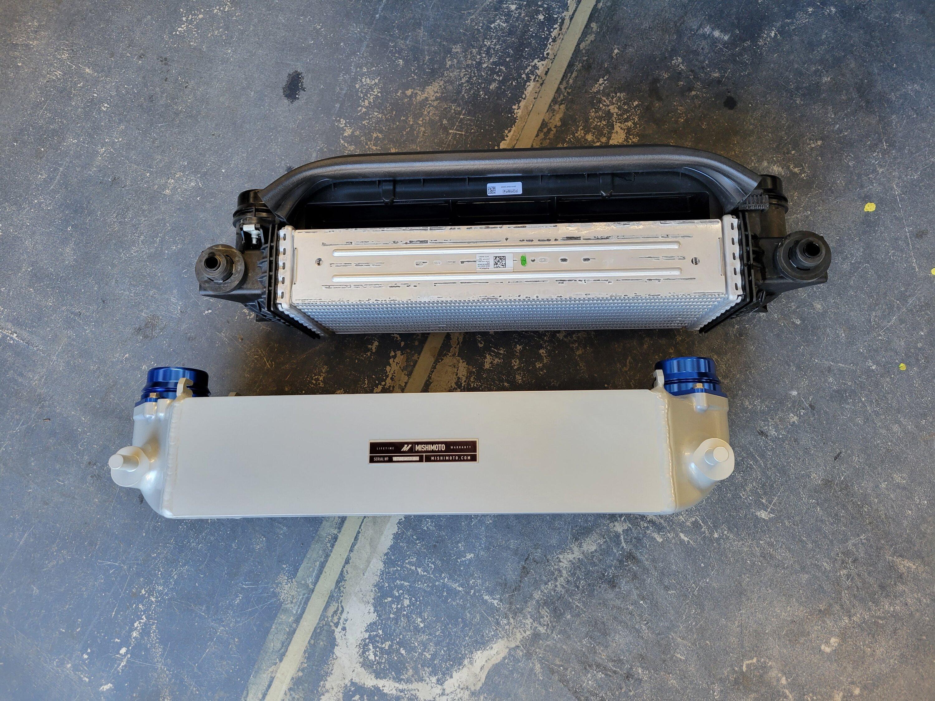 Ford Bronco 2022 4DR A51 Wildtrak - Desert Road Beast Build IC comparison