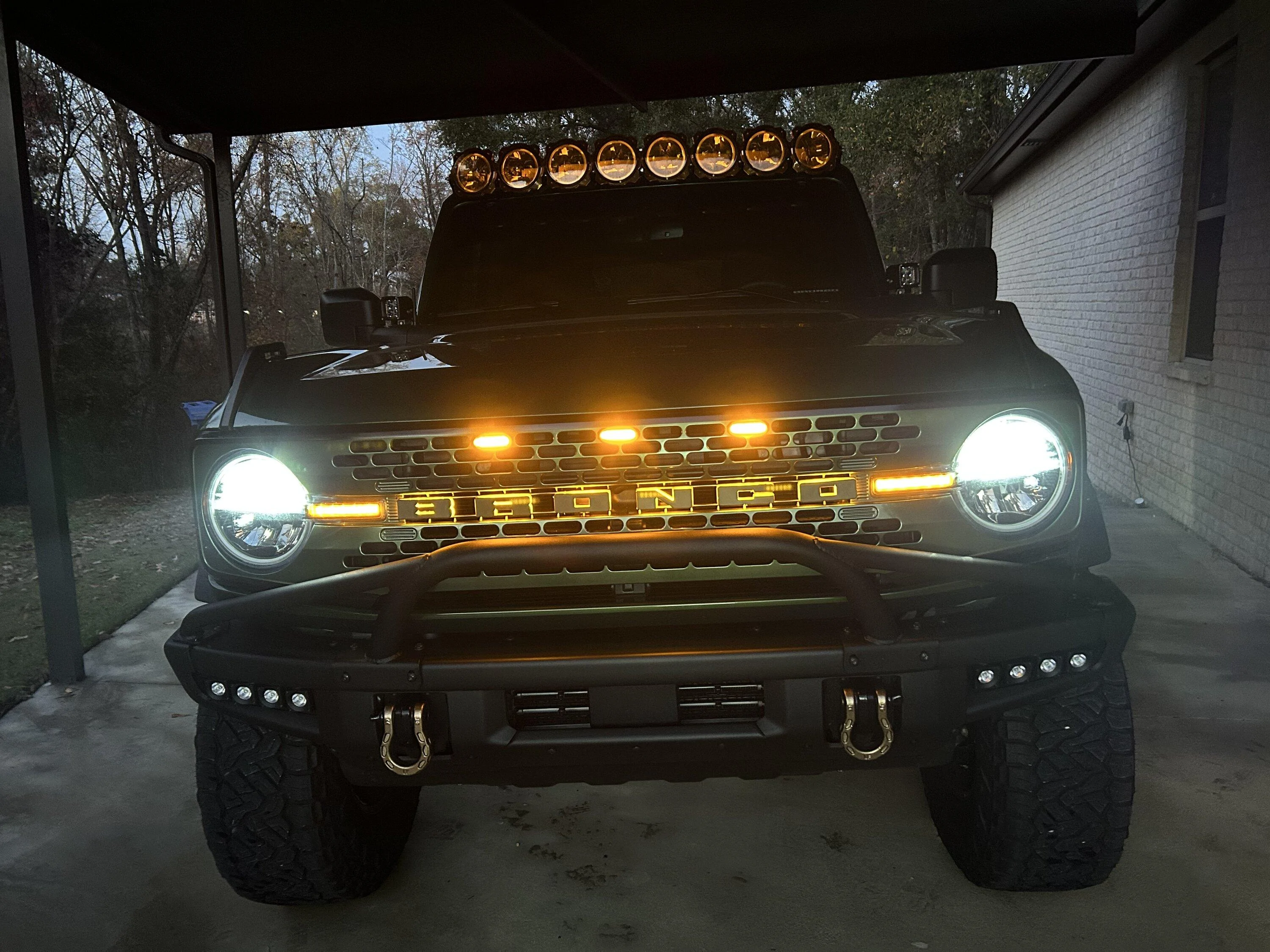 Ford Bronco ERUPTION GREEN Bronco Club A9AEA654-D5B4-466B-A161-08537A072865