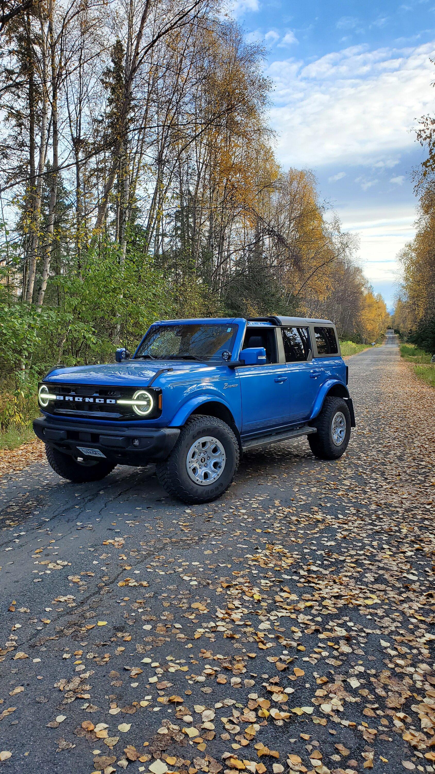 Ford Bronco Anyone Paint Sasquatch Wheels? 20220927_171901
