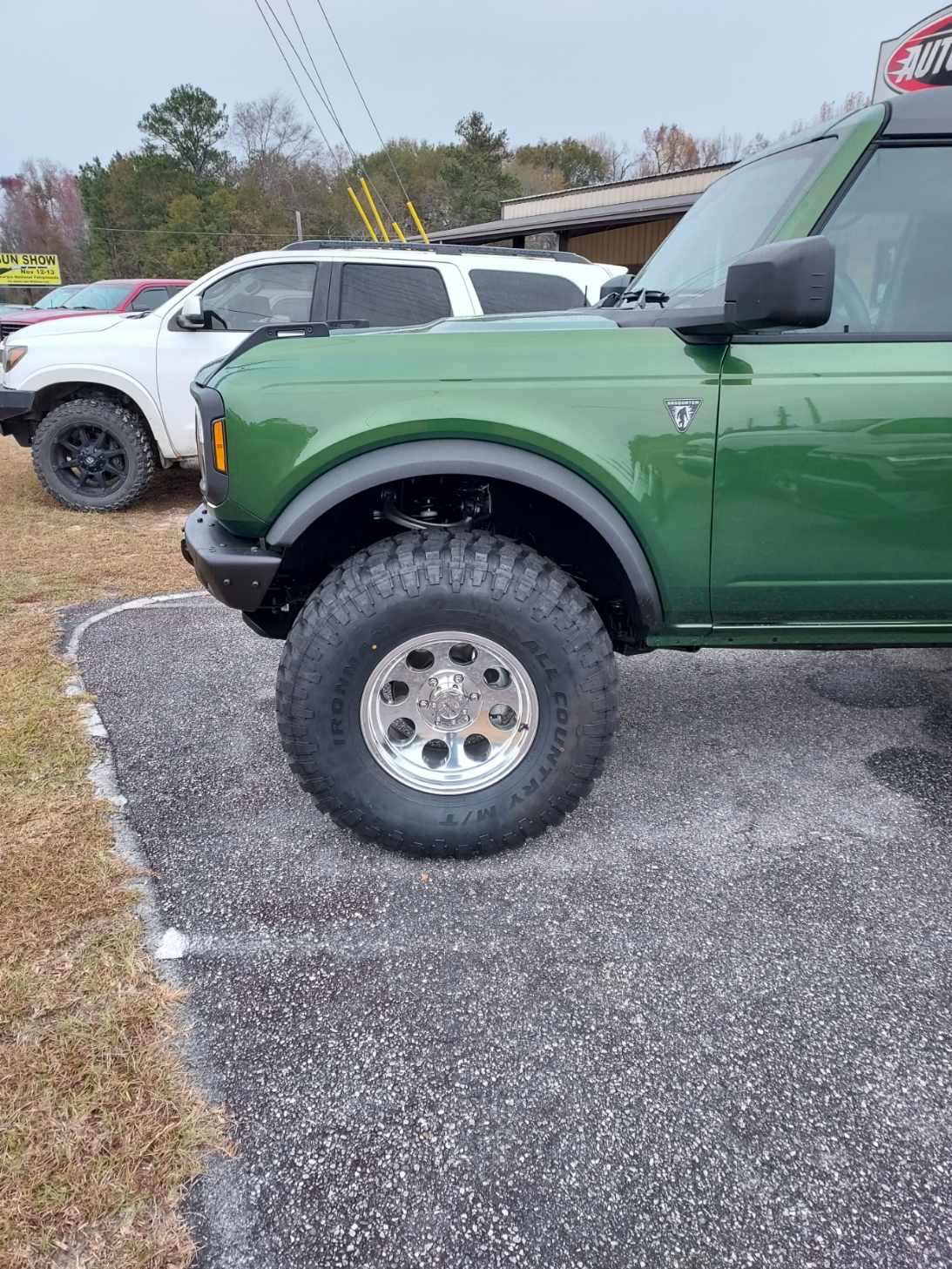 Ford Bronco Retro themed 2Door Eruption Green basequatch progress E6872D14-10D8-4E6E-B812-73AA2BC81E4B