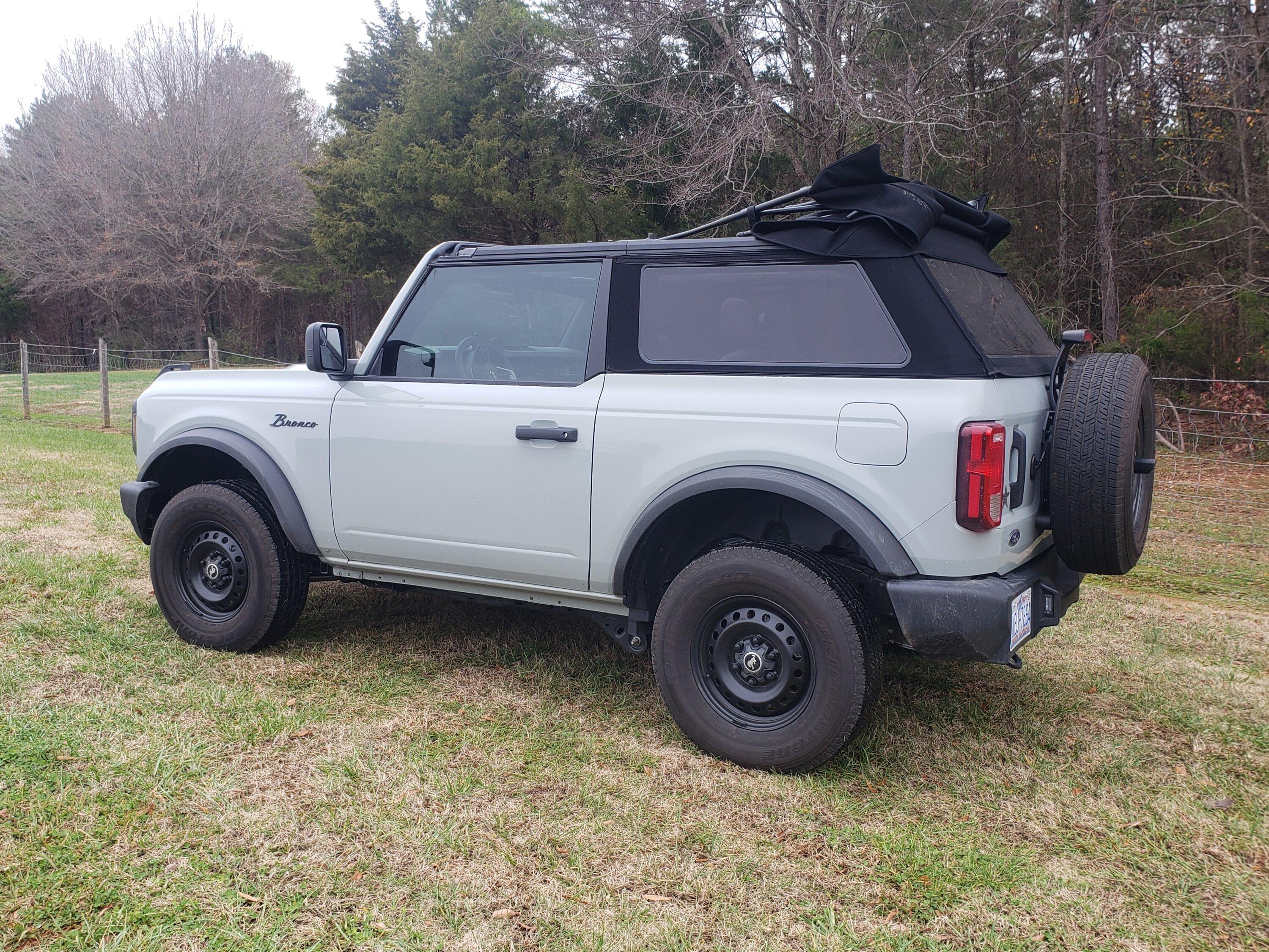 Ford Bronco Bronco Team 2 door. 20221210_130246