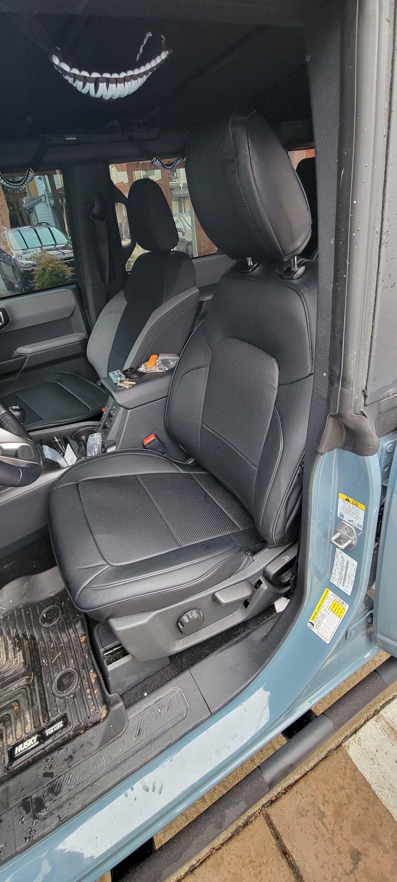Ford Bronco New seat covers 20221211_125937