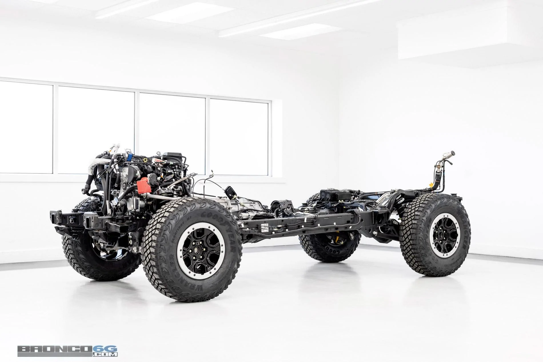 Ford Bronco Pics: Bronco Frame, Chassis and Suspension bronco_parts_02-jpg