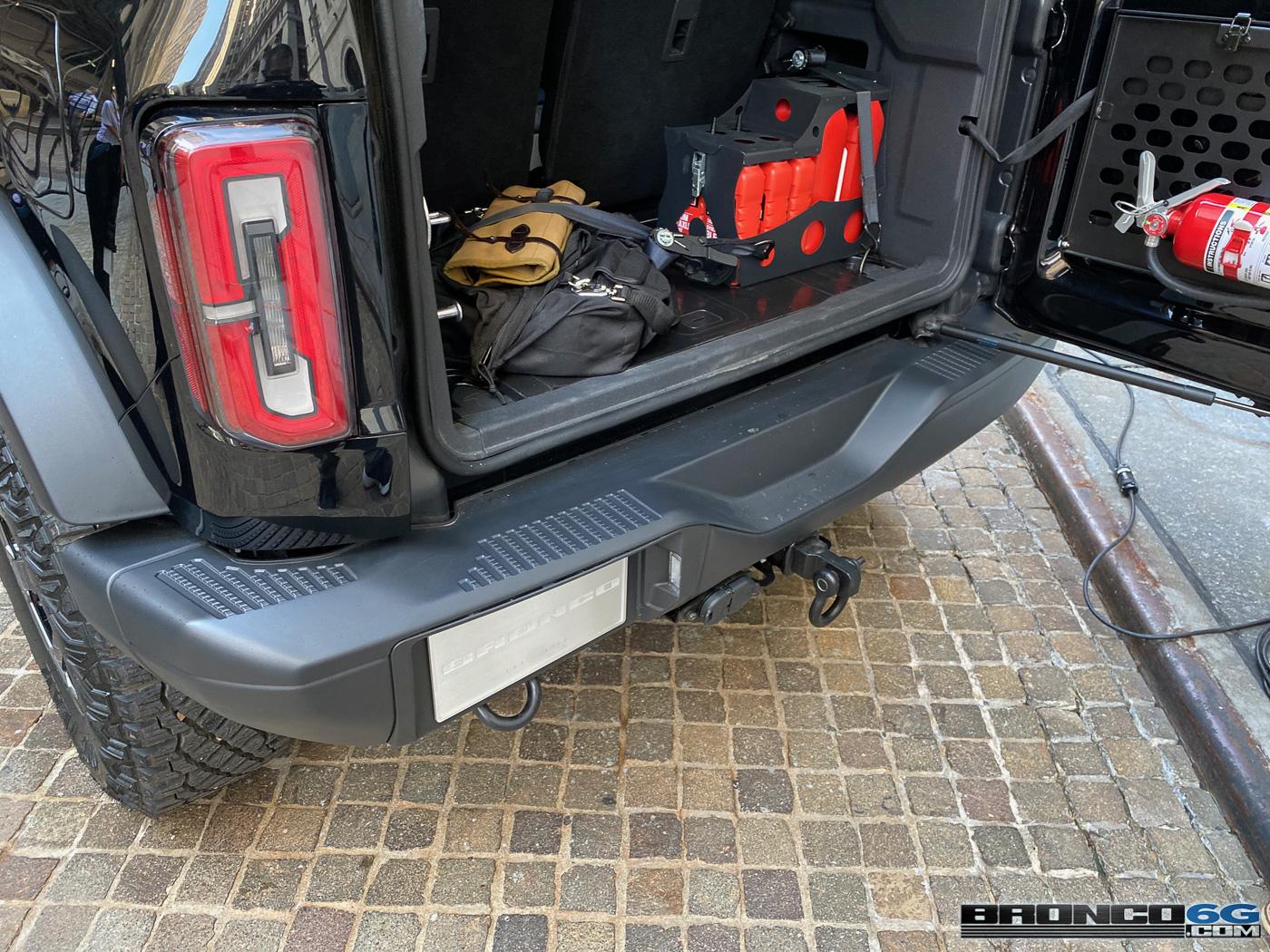 Ford Bronco Plastic VS. Steel Rear bumper 2021-bronco-nyse-15-