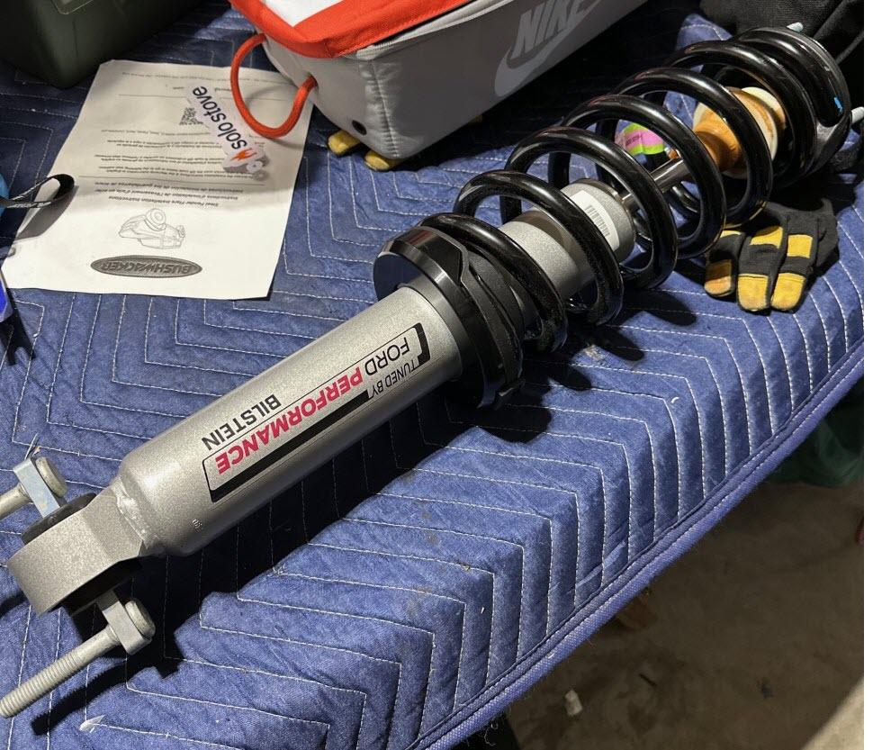 Ford Bronco Ford Performance 2" Lift Kit Coilovers for non-SAS Bronco Installed! - Impressions, Review, Photos Shocks