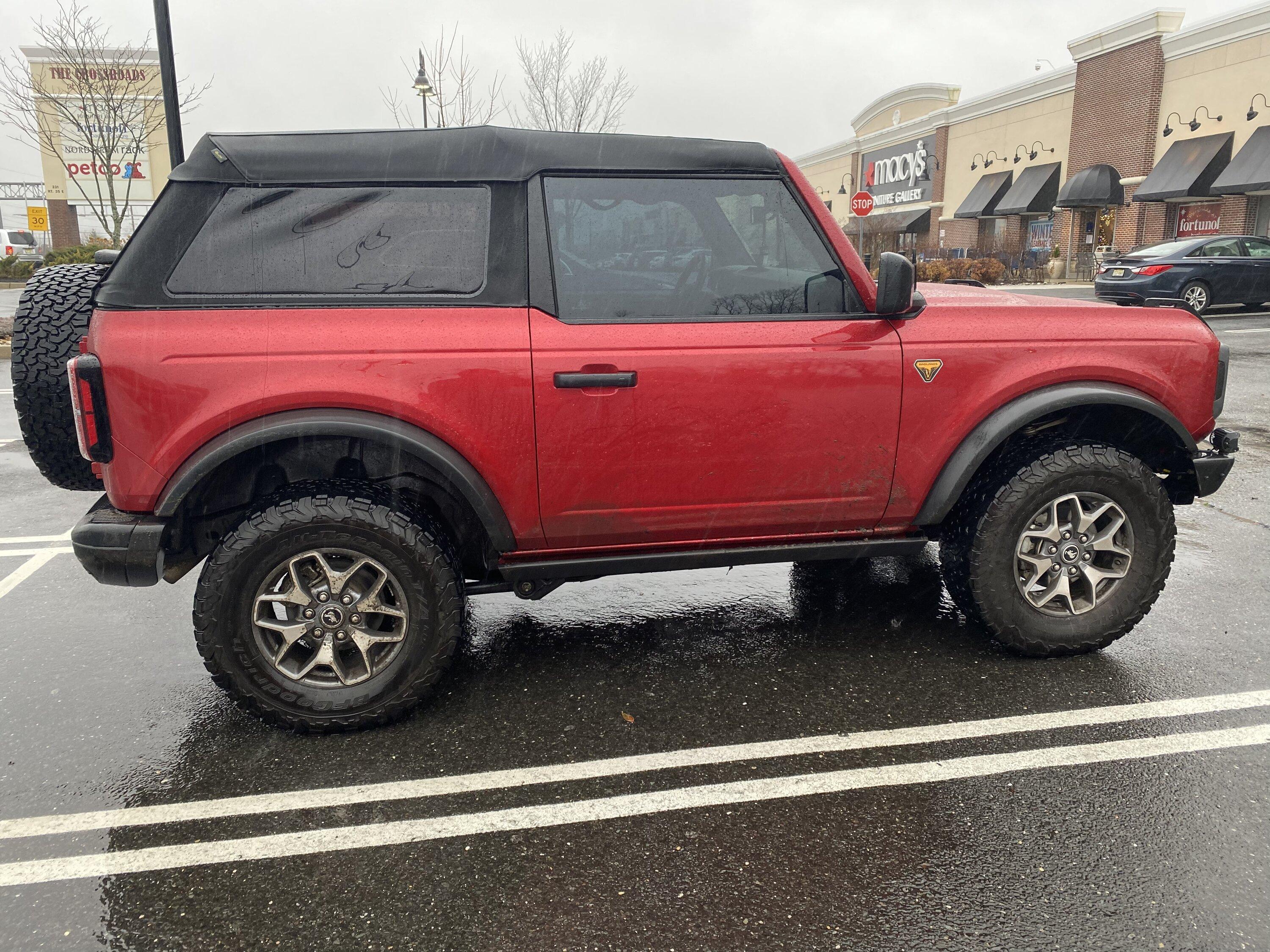 Ford Bronco Bronco Team 2 door. 35F41106-C119-4233-AF2D-AD2DFE6AB2E2
