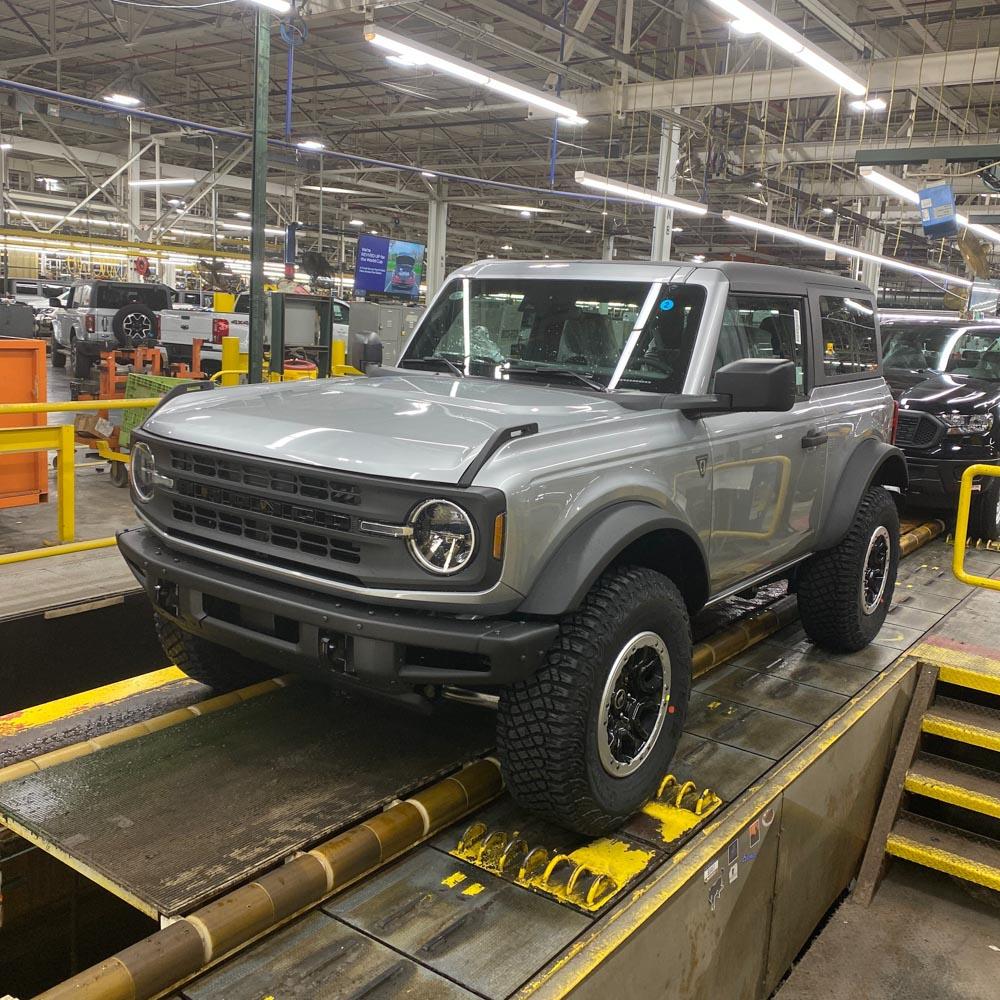 Ford Bronco Never got your assembly line photo?  Maybe someone has a match! MY BRONCO AT END OF ASSEMBLY LINE