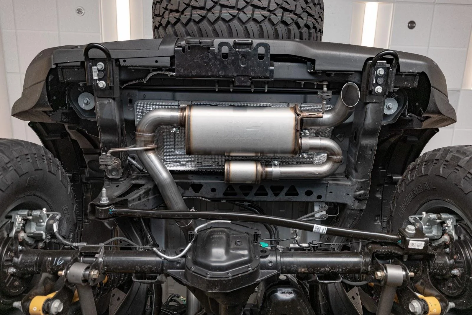 Ford Bronco MagnaFlow Performance Exhaust System Breakdown 2.3L & 2.7L pdB-lEWyKIa5yOGkWjgT6fU-Vtmyhj9VTsanyG41E-eThSwnbg