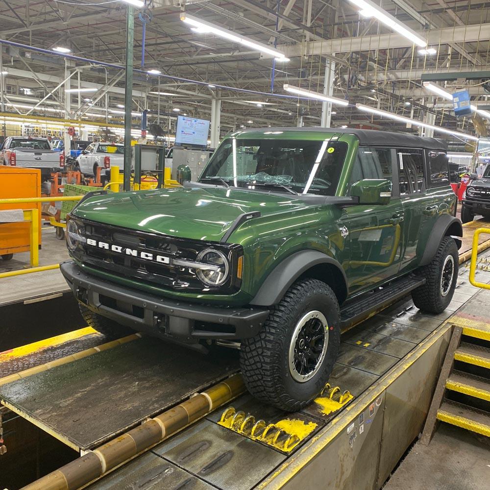Ford Bronco 12/5/2022 Build week with spreadsheet 6102804E-E0D3-4DB7-98F8-09B64B9ADA42