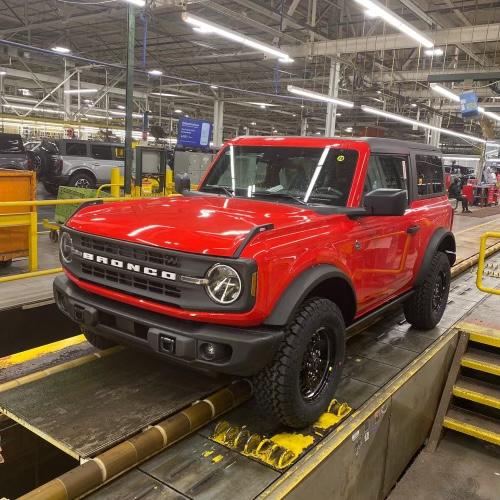 Ford Bronco Ultimate Black Diamond Non-Sasquatch pics thread B86A4EC9-2BFE-4462-BAB2-9CEE42246CEA