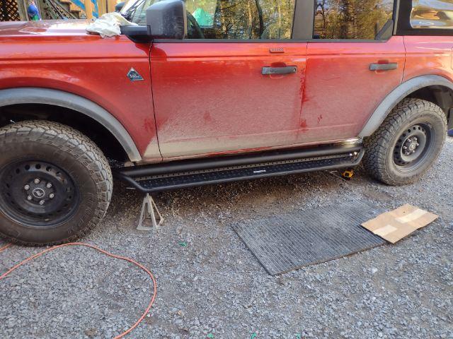 Ford Bronco Go Rhino Dominator extreme steps installed 5CC5C1DD-80F8-4444-8763-F88D1F9BBE05