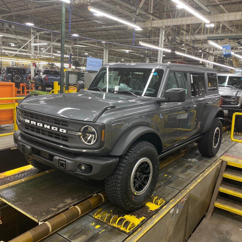 Ford Bronco 11/28/2022 Build Week 95B527C5-E592-457D-A0F9-BAE5F0D31FDE