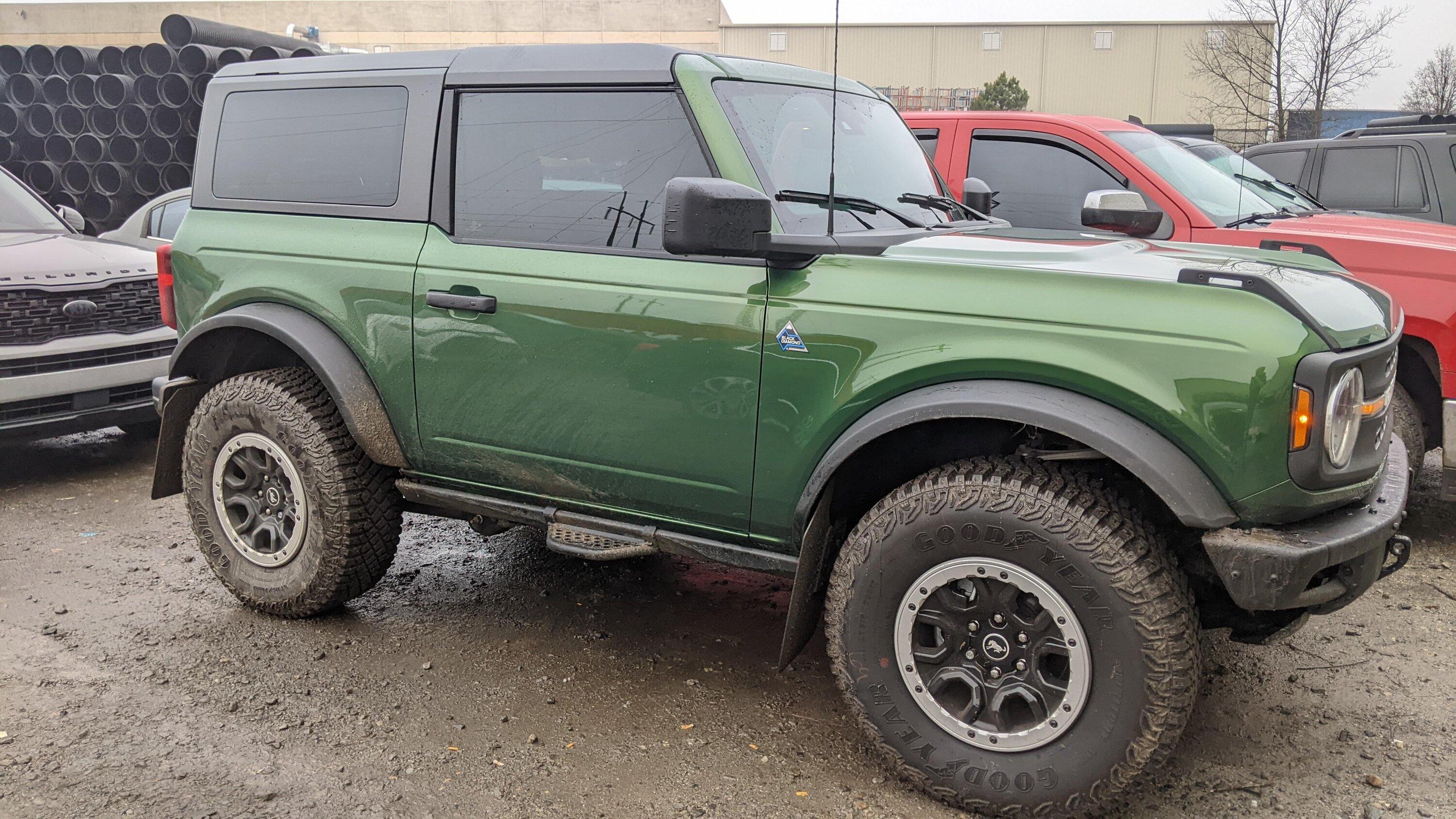 Ford Bronco ERUPTION GREEN Bronco Club PXL_20221215_133815010