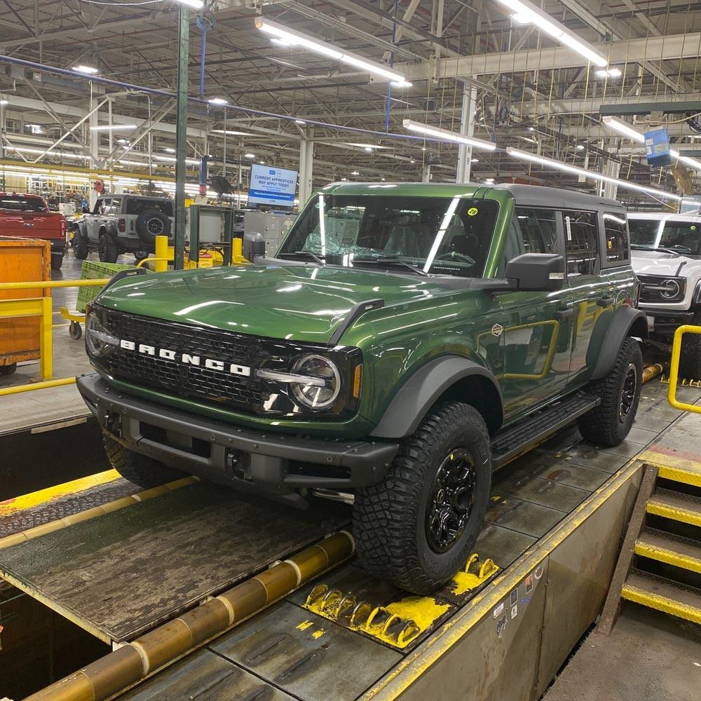 Ford Bronco 11/14/22 Build Week - w/Spreadsheet Bronco Wildtrak Assembly Line Pic 12-15-22