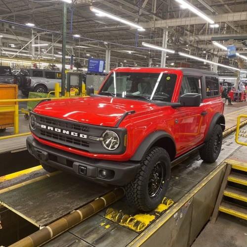 Ford Bronco 11/21/2022 Build Week w/Spreadsheet Baby Bronco factory