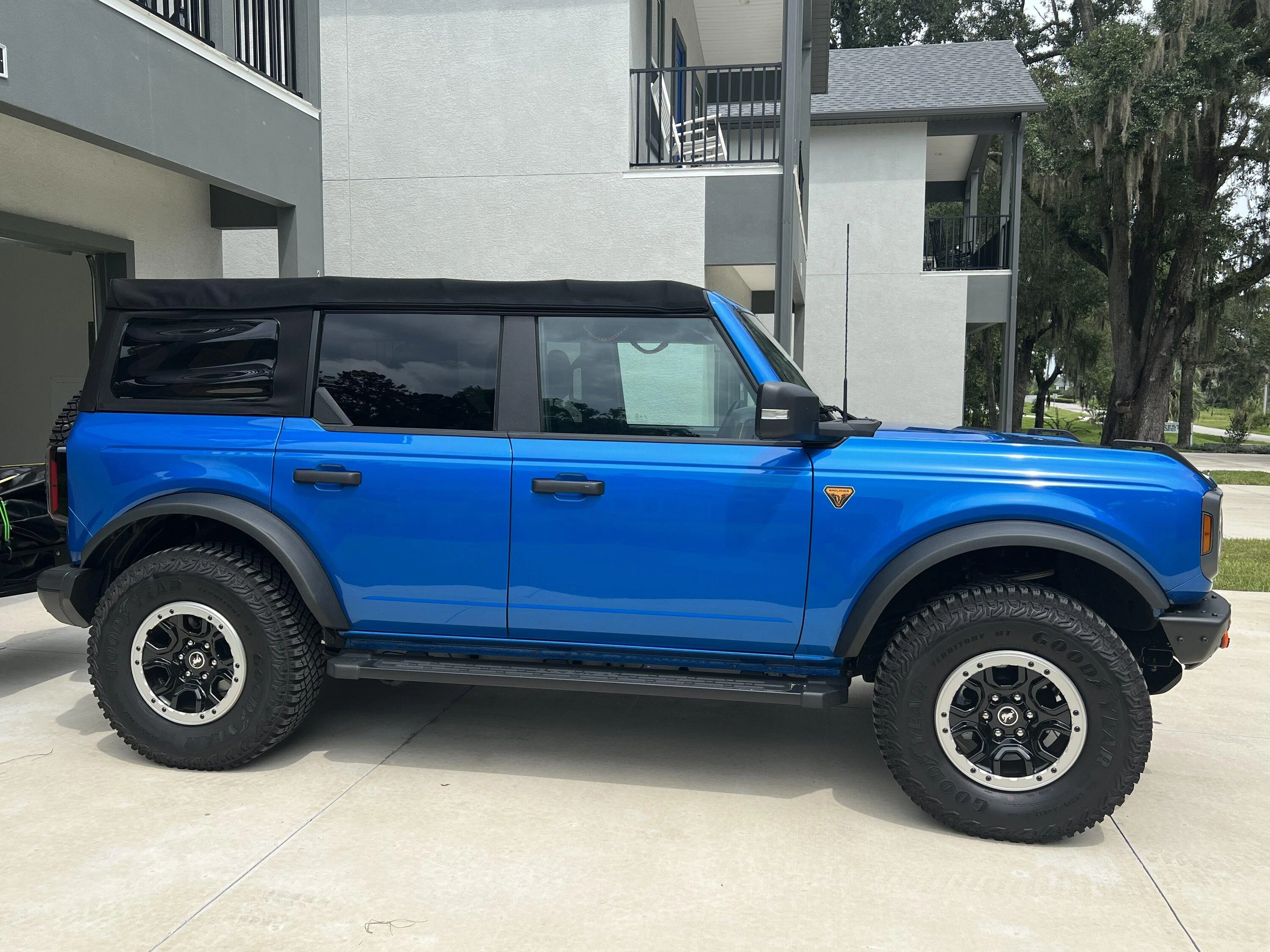 Ford Bronco His & Hers Broncos - Post Yours! 8DABEA09-7995-44B7-AFBB-E798E4AEAAC1