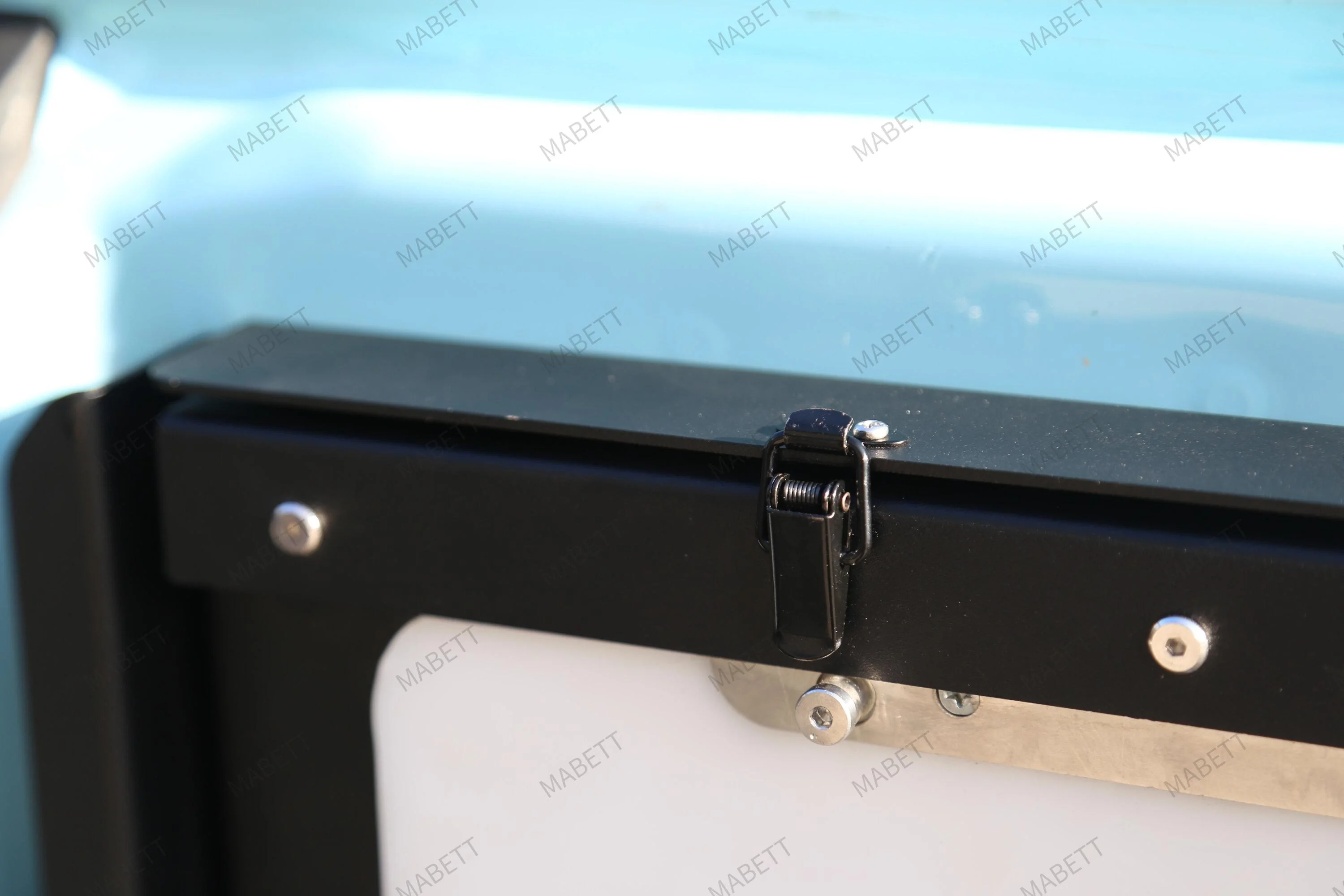Ford Bronco Mabett launches Tailgate Table with Cutting Board! IMG_5432