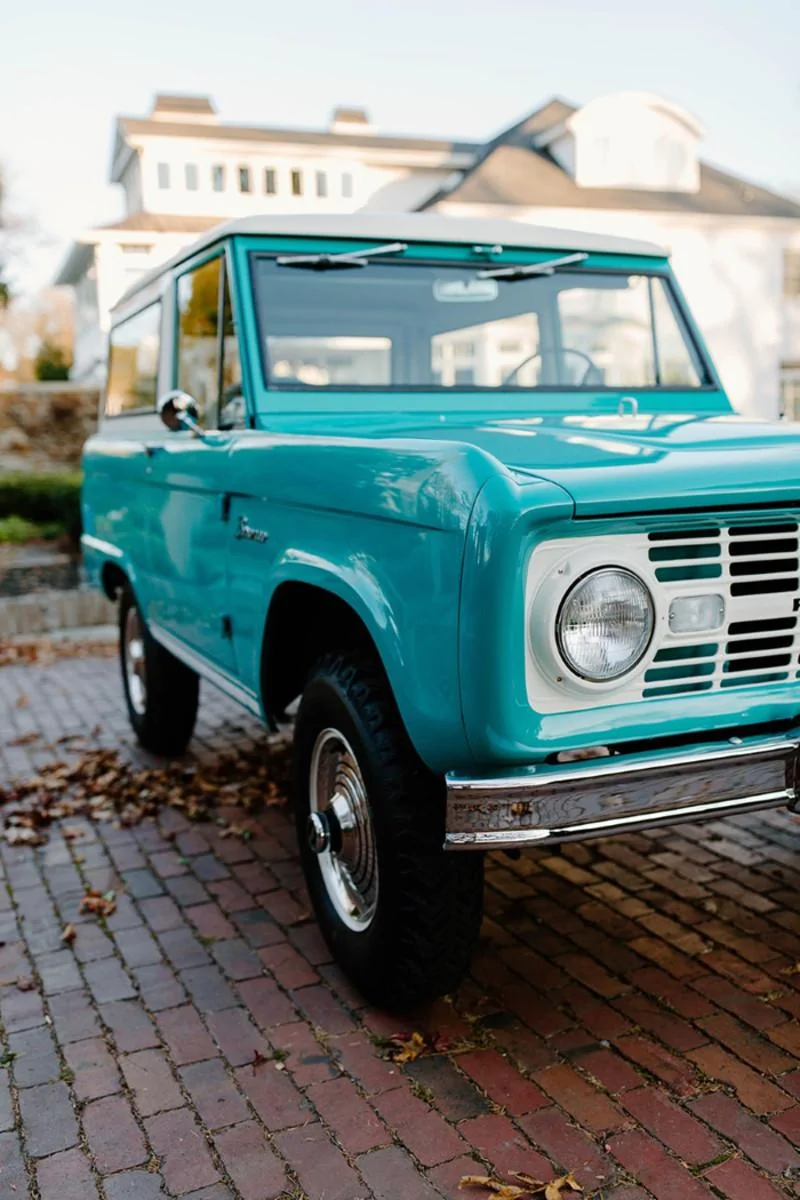bronco-2.jpg