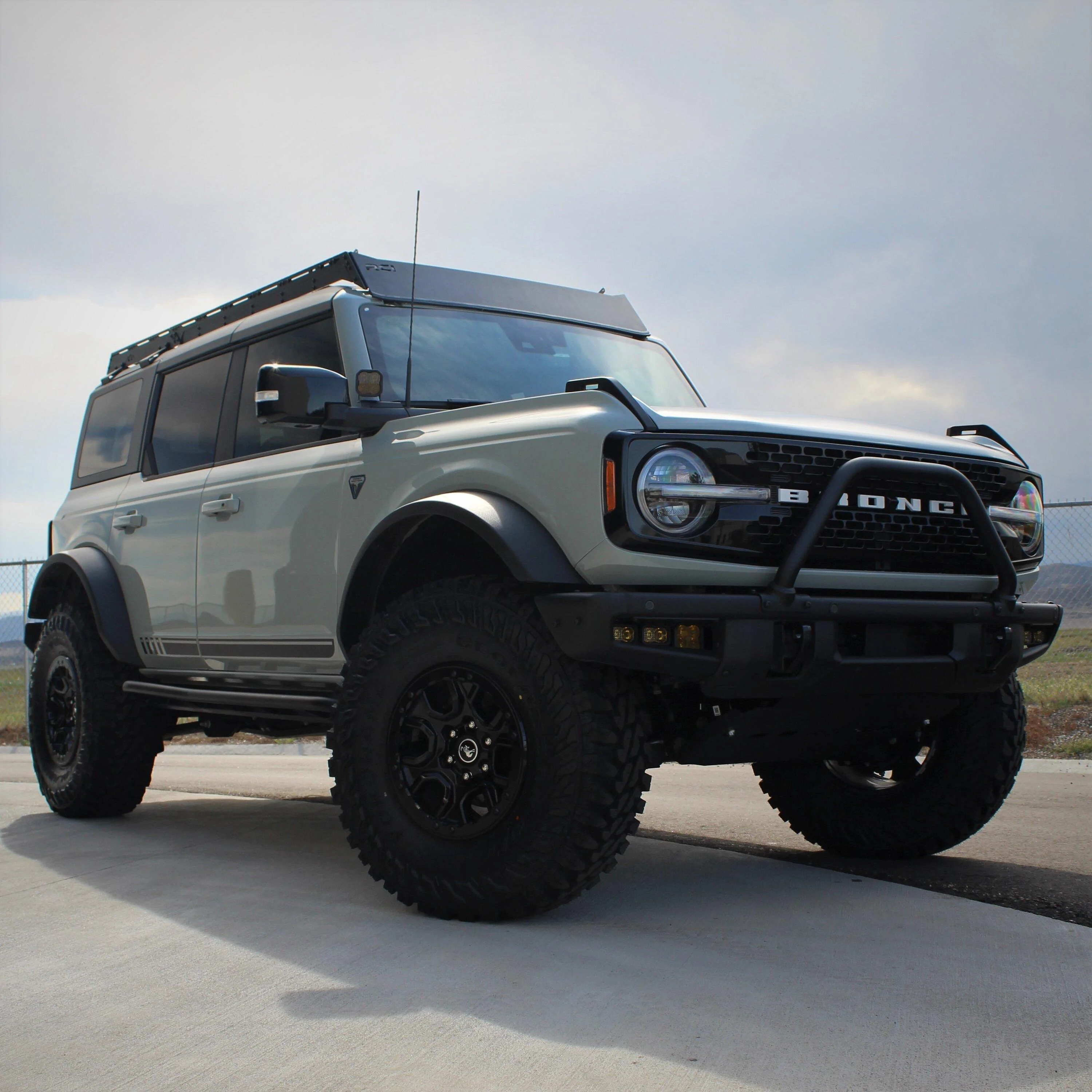 Ford Bronco RCI Bronco Rock Sliders Are Here! 21+ Bronco Roof Rack (7)