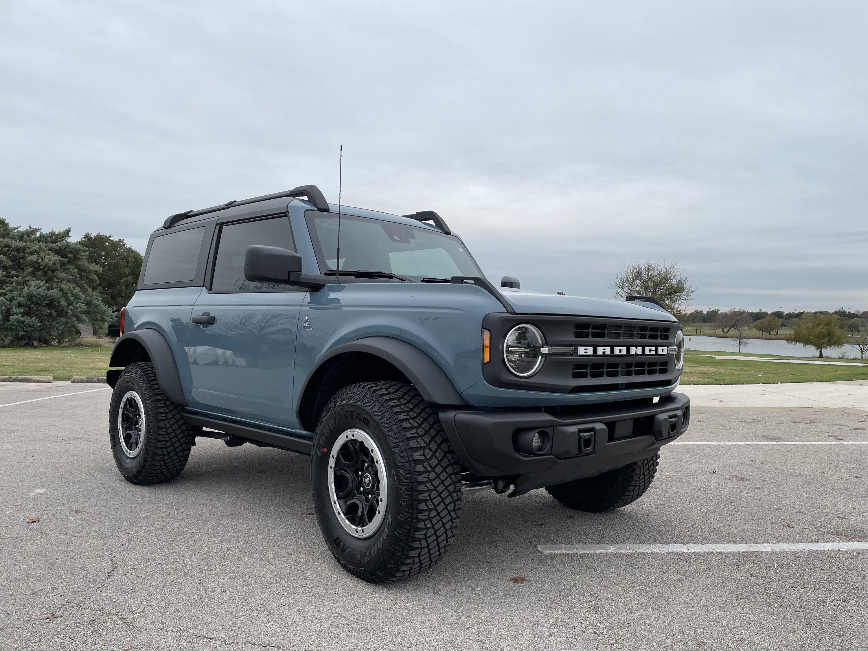 Ford Bronco 2-Door Black Diamond Arrived! B2A282F1-24CC-4ACD-80DD-C92D114DE4A0
