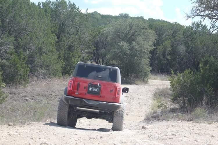 Ford Bronco Full coilovers on 40s IMG_20220924_222418_118