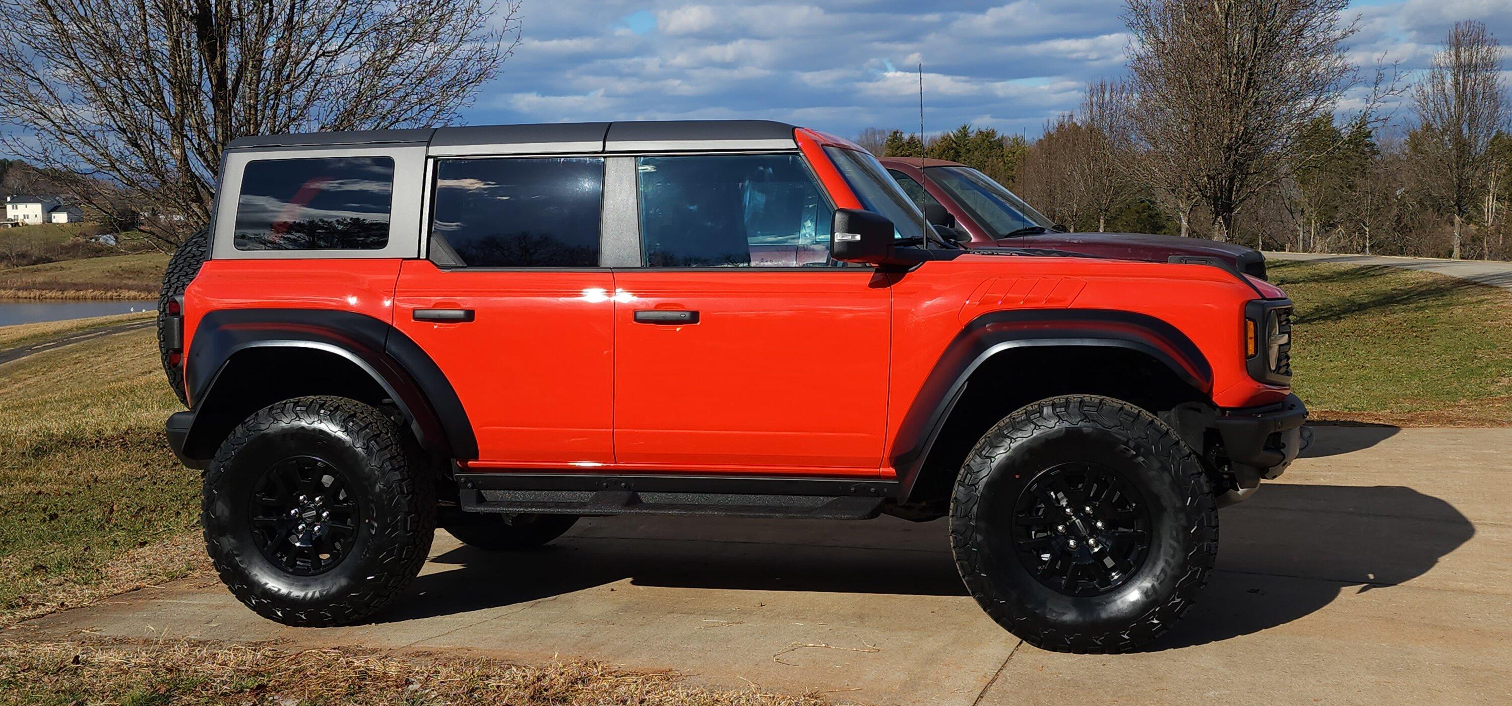 Ford Bronco CODE ORANGE Bronco RAPTOR Photos Thread 20221217_130523