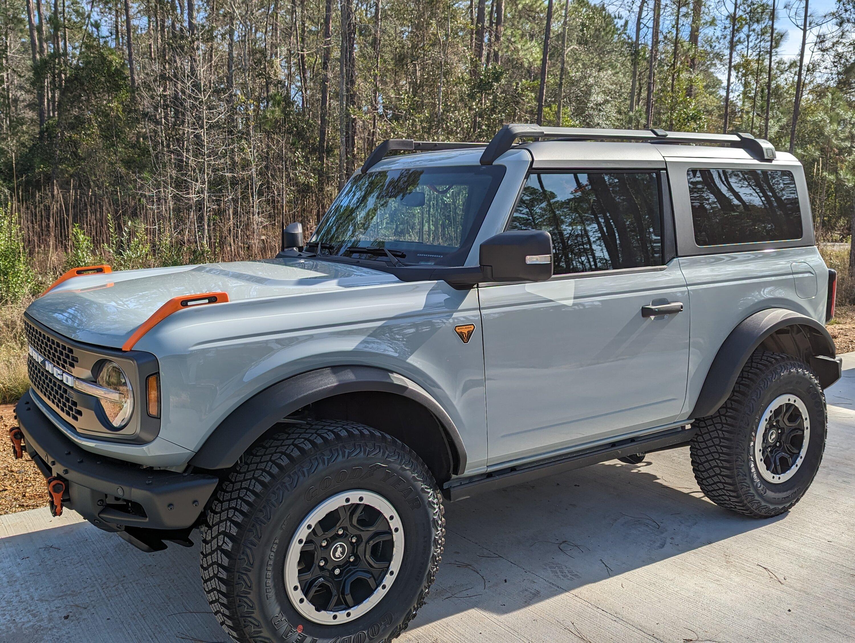 Ford Bronco Bronco Team 2 door. PXL_20221218_193307108