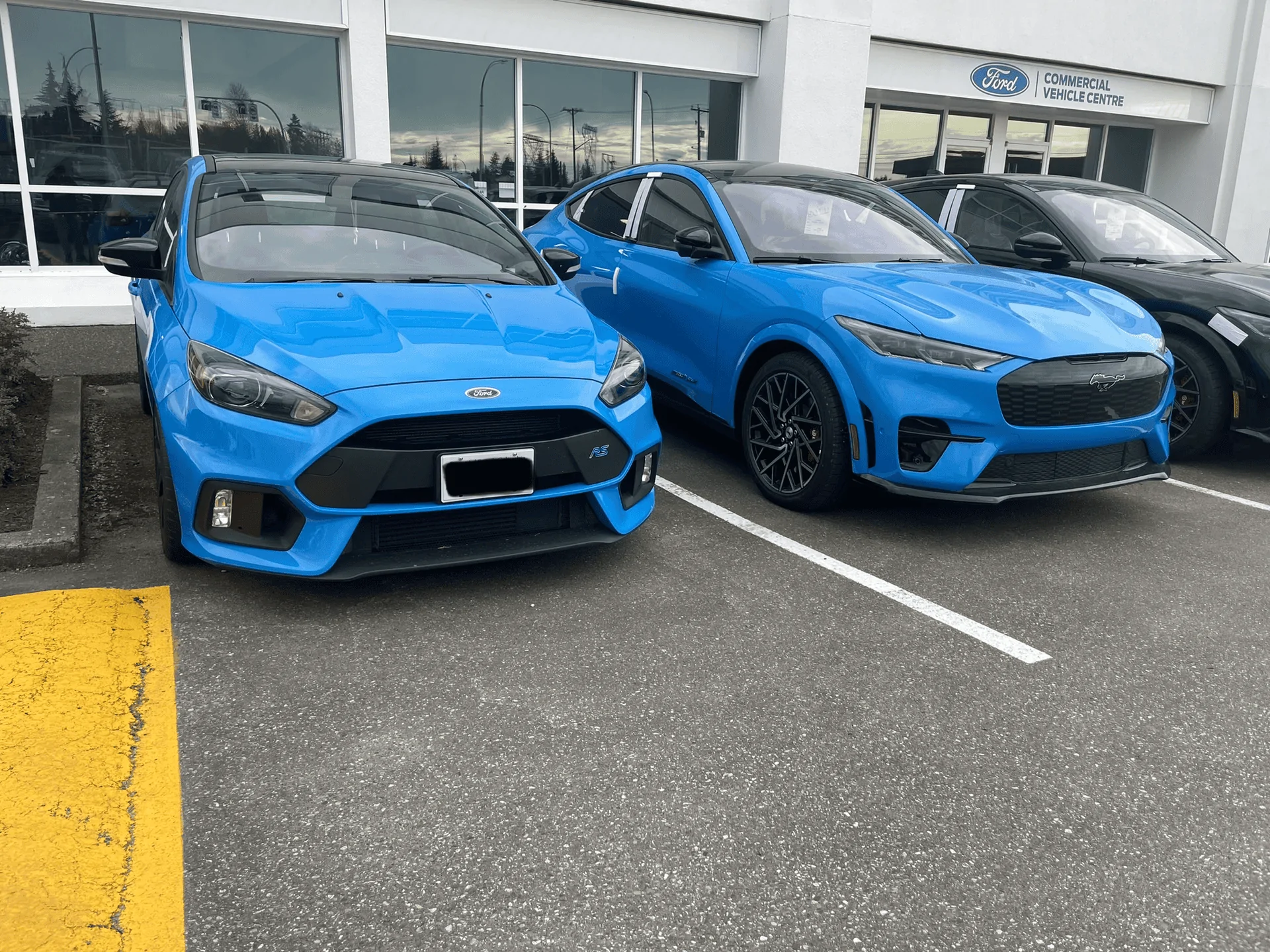 Ford Bronco 2024 Bronco Colors Predictions - Rendering Previews grabber blue vs nitrous blu
