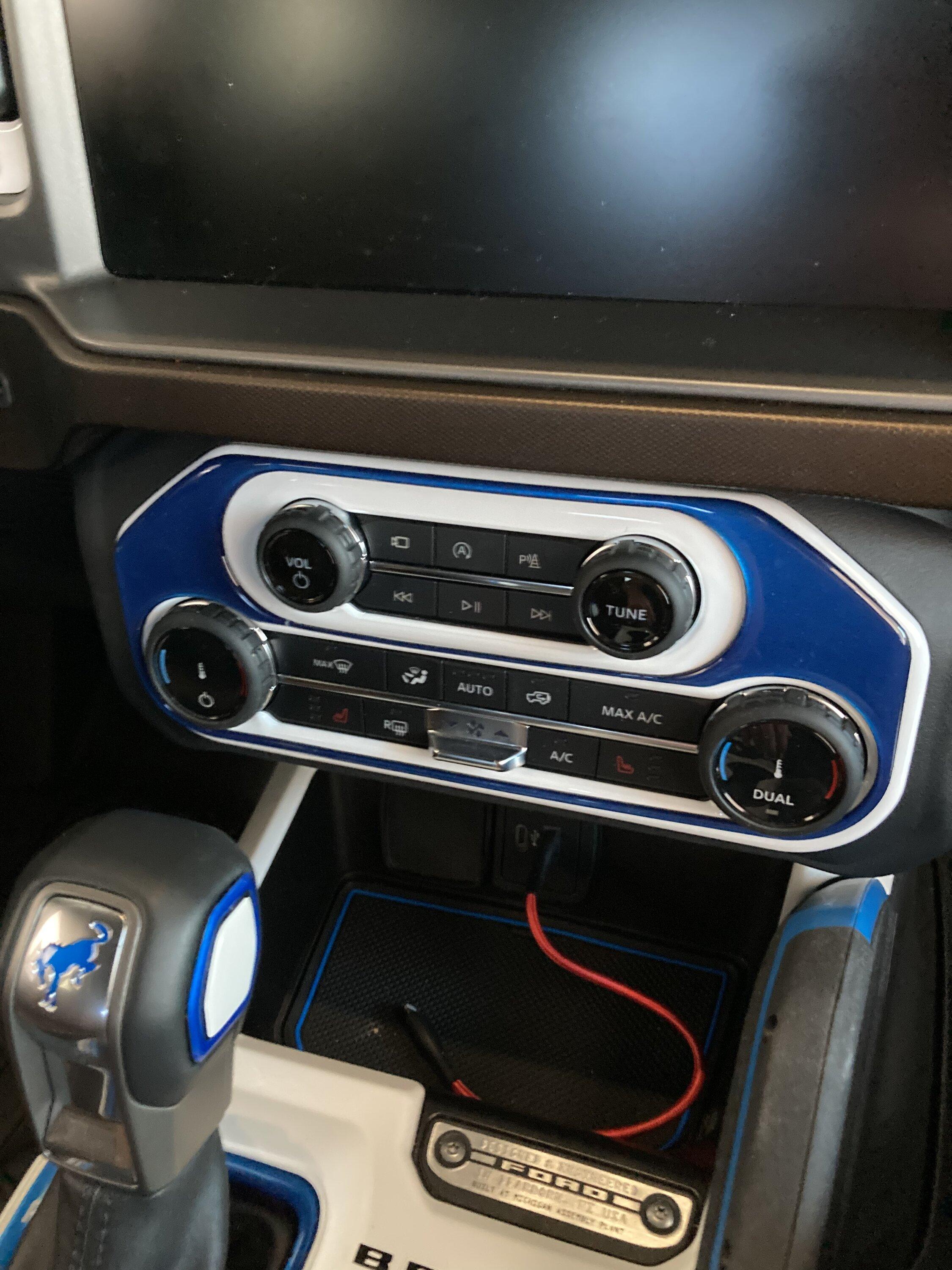 Ford Bronco Color-Matched Painted Interior Trim 43A399DB-65EF-4A33-B1AE-EBAA3A7BB75E