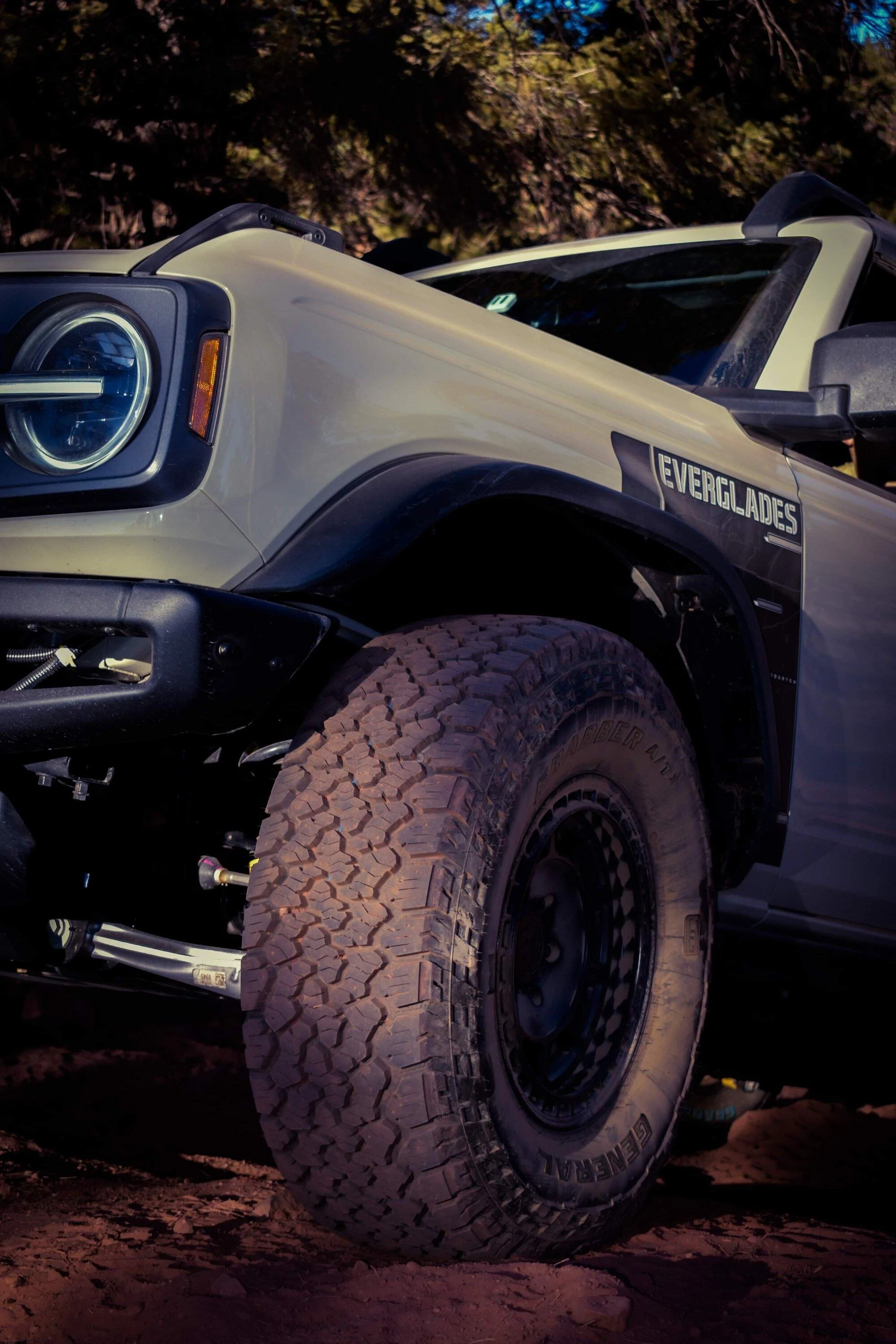 Ford Bronco The Everglades Overland Build Has Started FAF4610B-B977-49C3-9187-FCA8151861C2