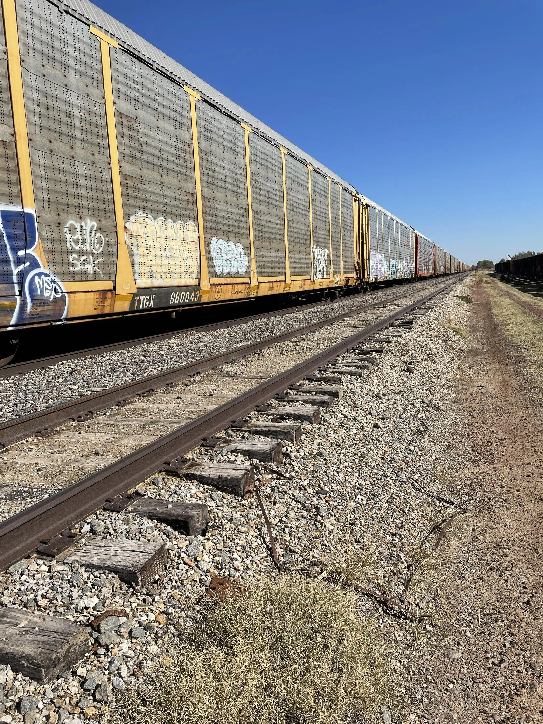 Ford Bronco Railyard Shipping and Bronco Delays explained by a short line railroad conductor 0659B334-0FDD-4218-AECF-8AD91942F845