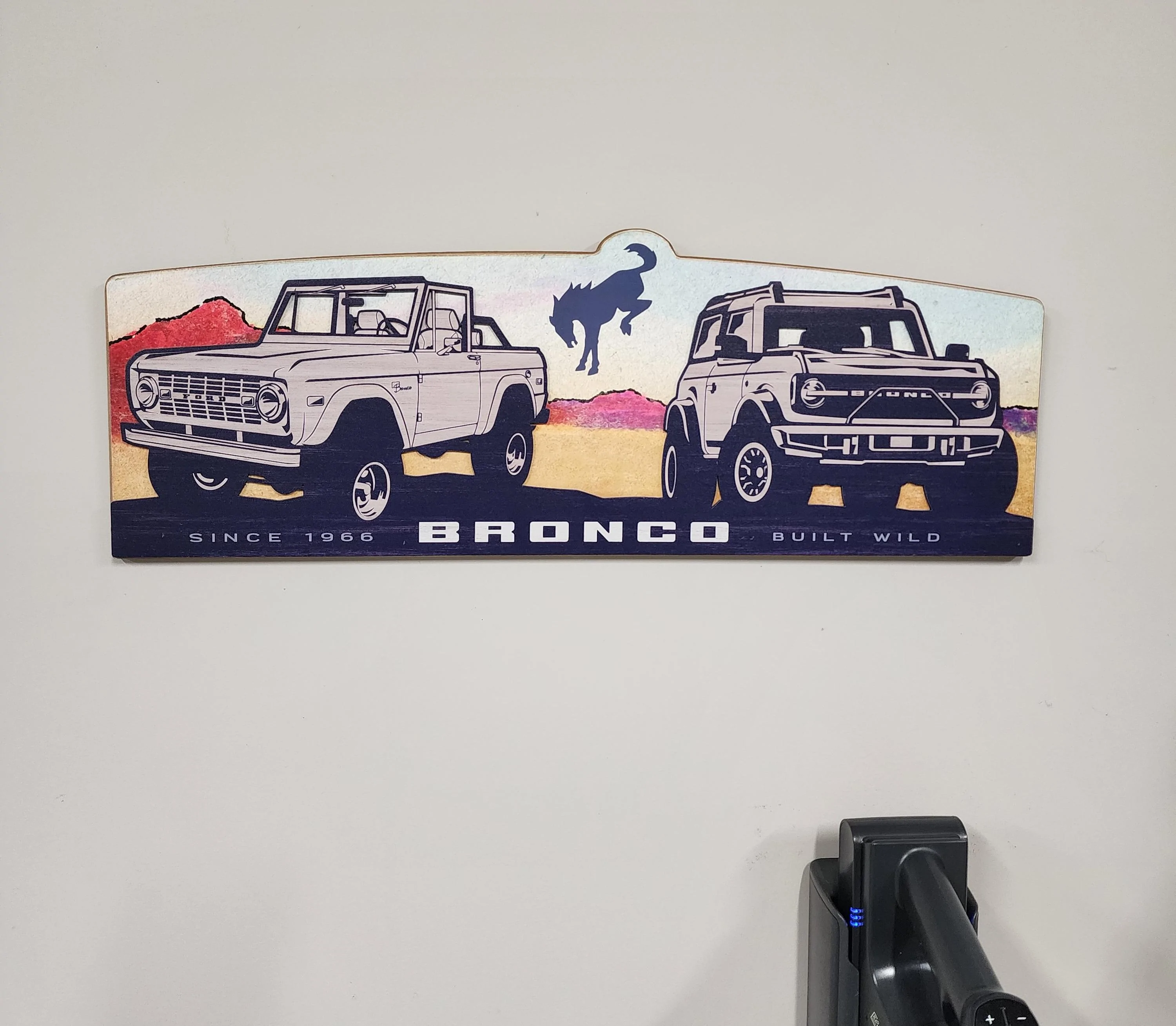 Ford Bronco Bronco Wall Art from Hobby Lobby 20221219_191027
