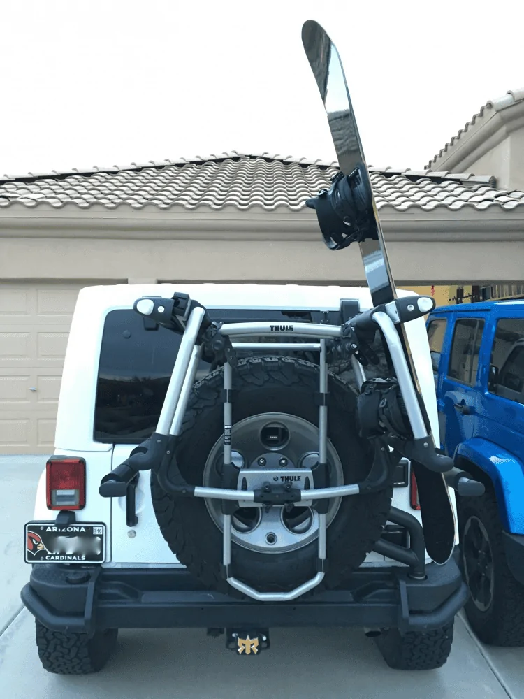 Ford Bronco Rear Spare tire vertical ski rack ? 1671518001867