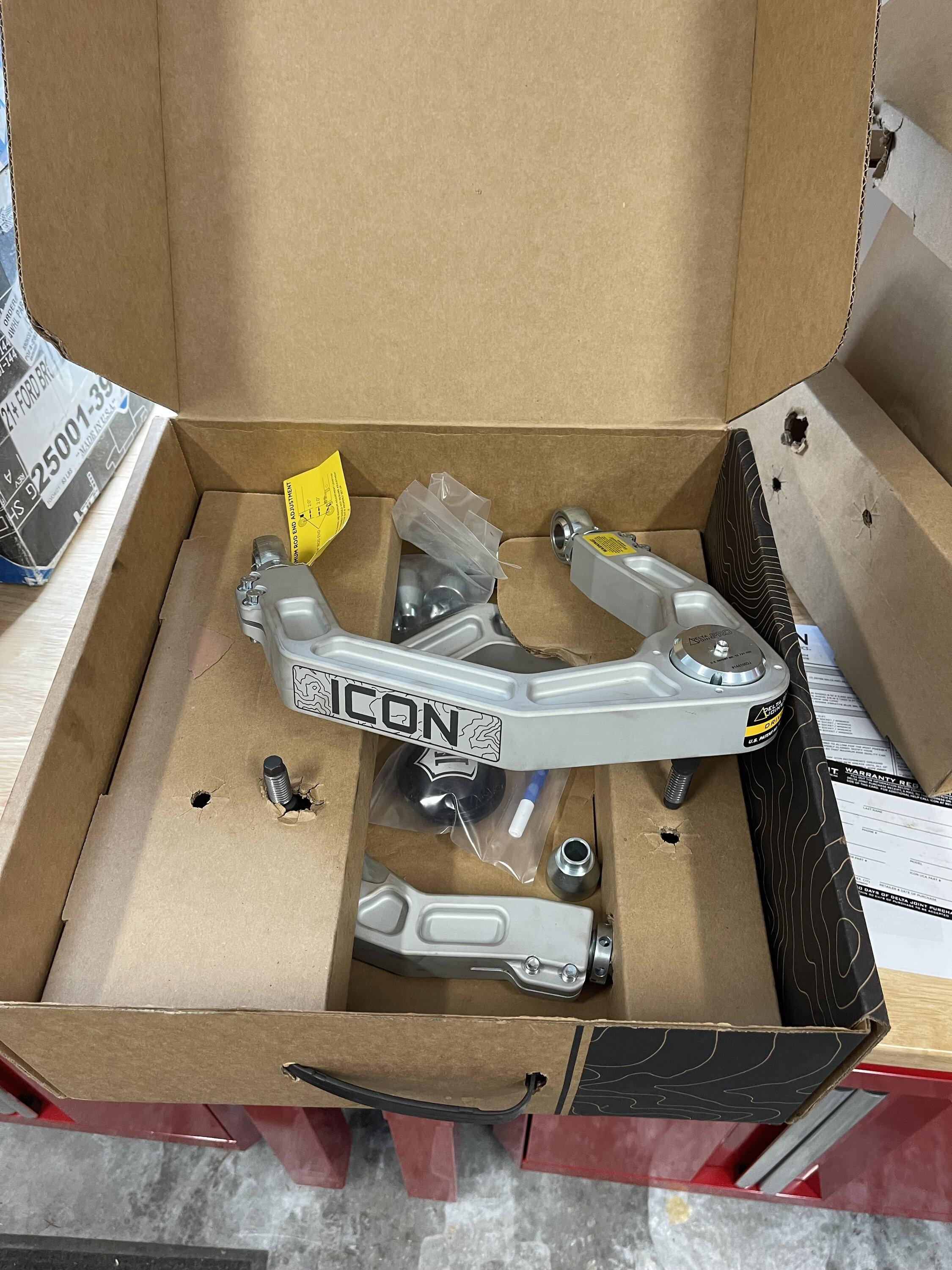Ford Bronco ICON Billet UCA DJ Pro Kit IMG_3339