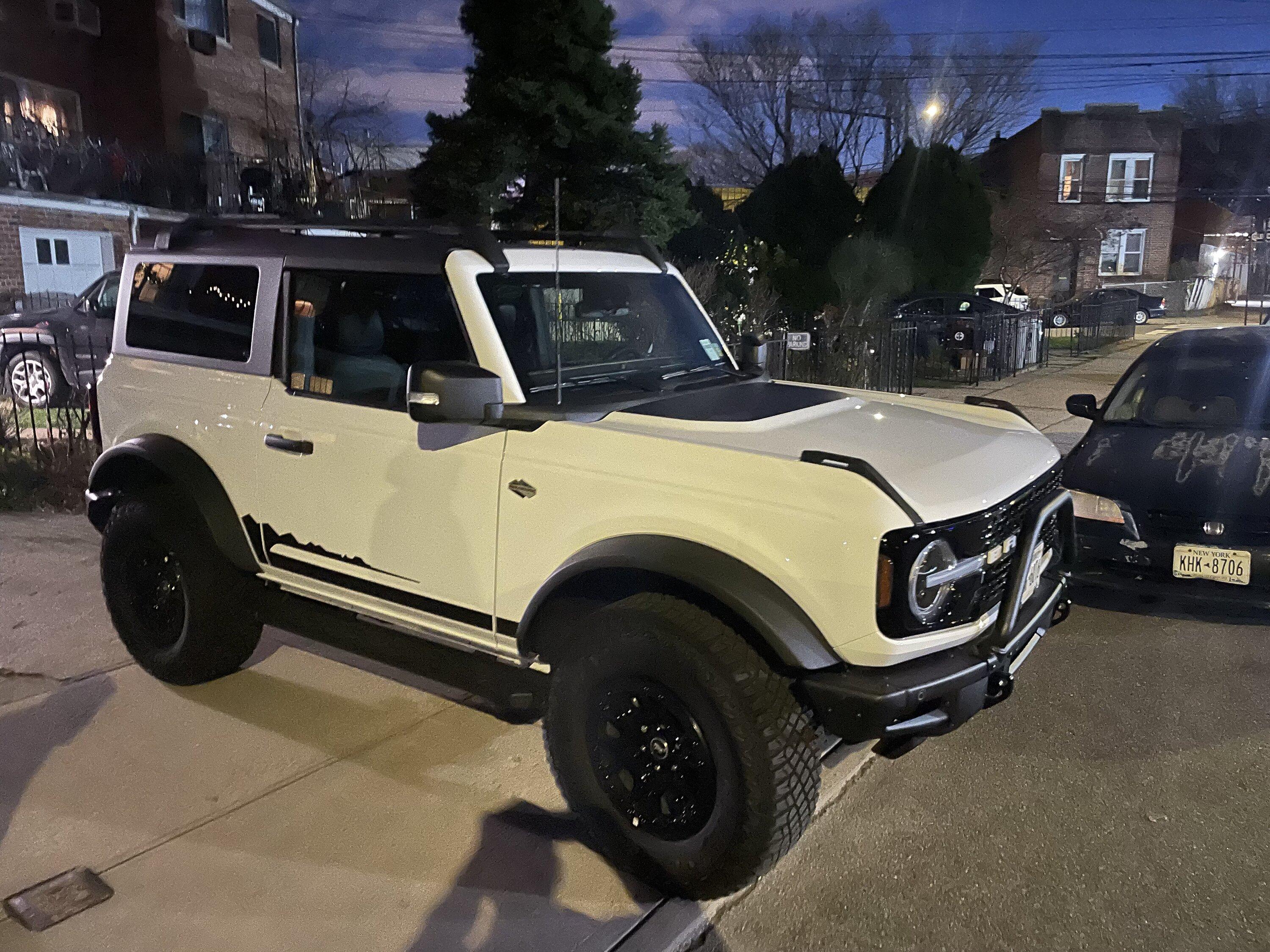 Ford Bronco Rigid Roof rack mounted light bar? IMG-8106