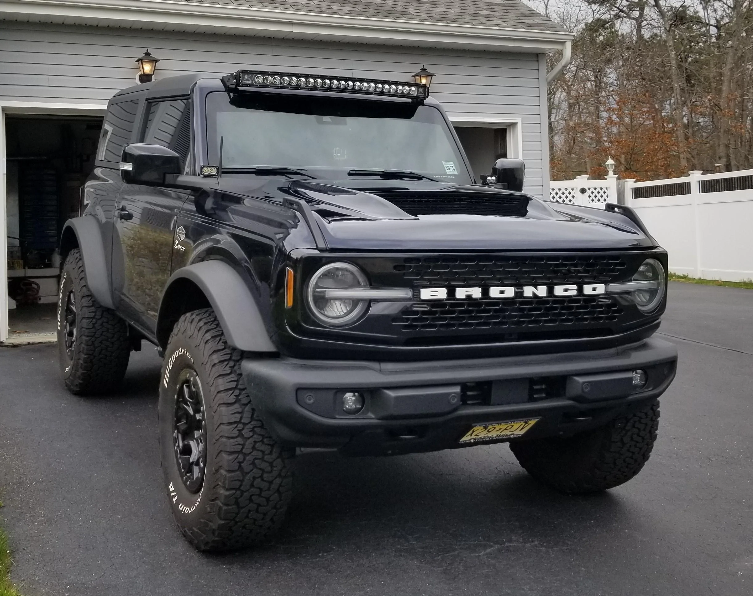 Ford Bronco Rigid Roof rack mounted light bar? 20220405_112353 R1