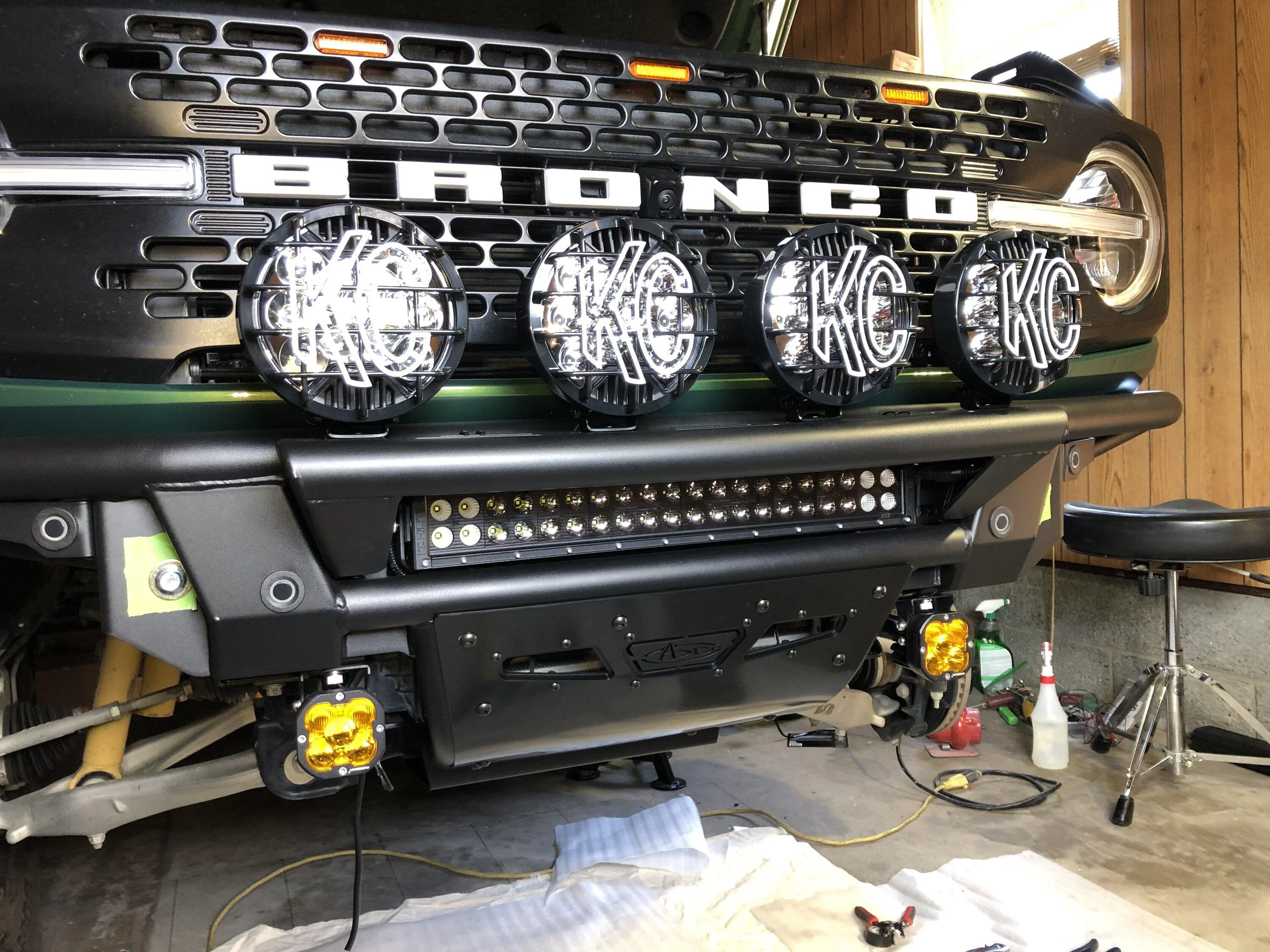 Ford Bronco ADD Pro Front Bumper & KC Lites Install. 1760CDD2-1910-4409-A189-1D950D50FA09