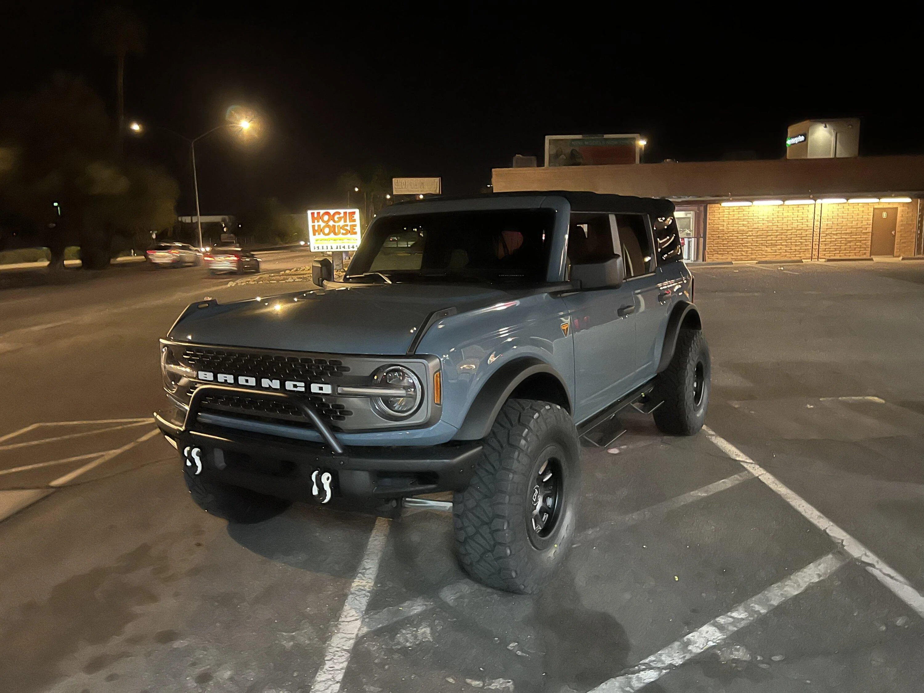 Ford Bronco Show us your installed wheel / tire upgrades here! (Pics) 74CB24B1-26FF-4378-82F3-AEF3BF1CFC1F