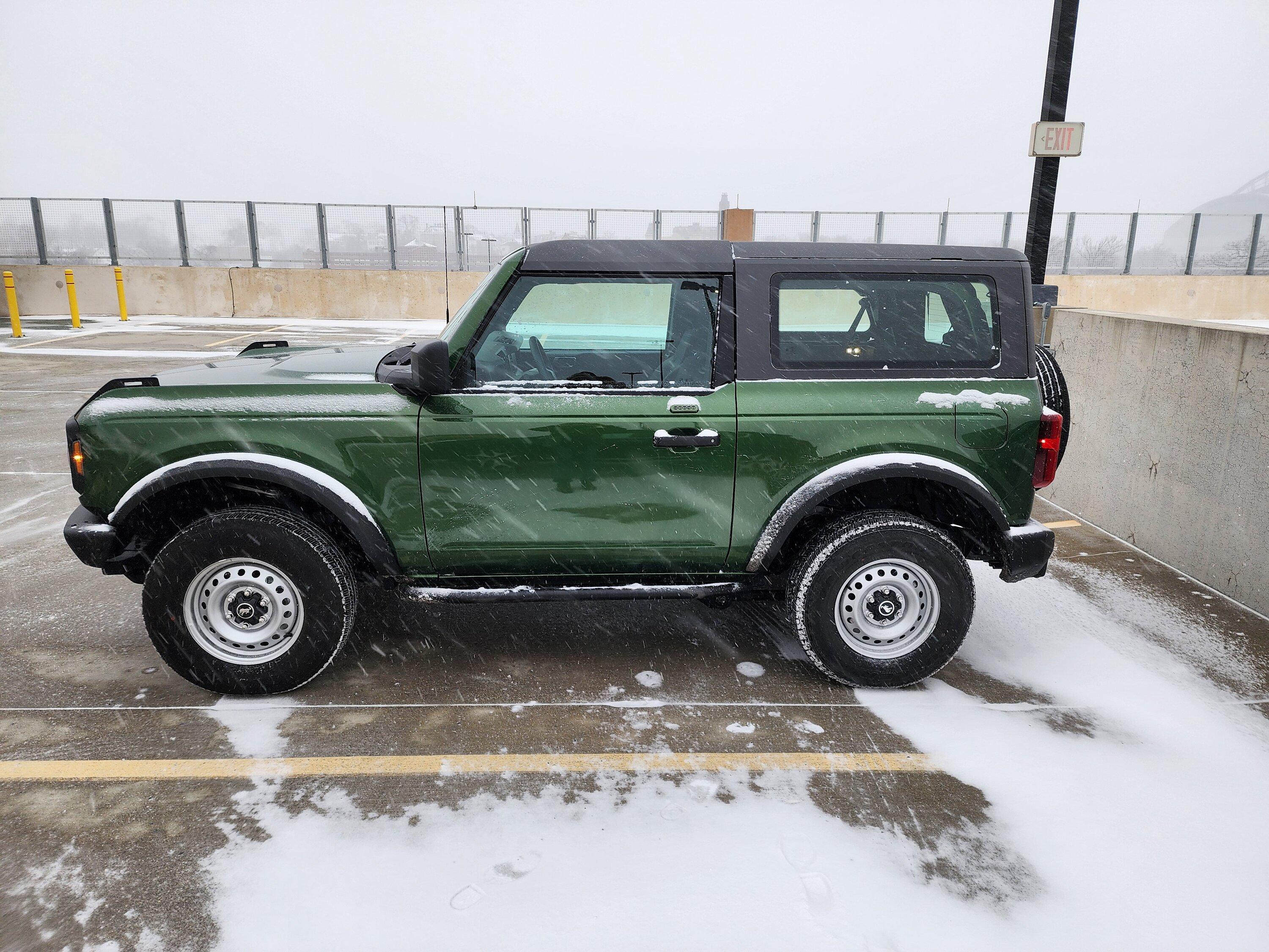 Ford Bronco Goat Fabrication Rock Sliders Install Steps (2Dr) 20221222_150807