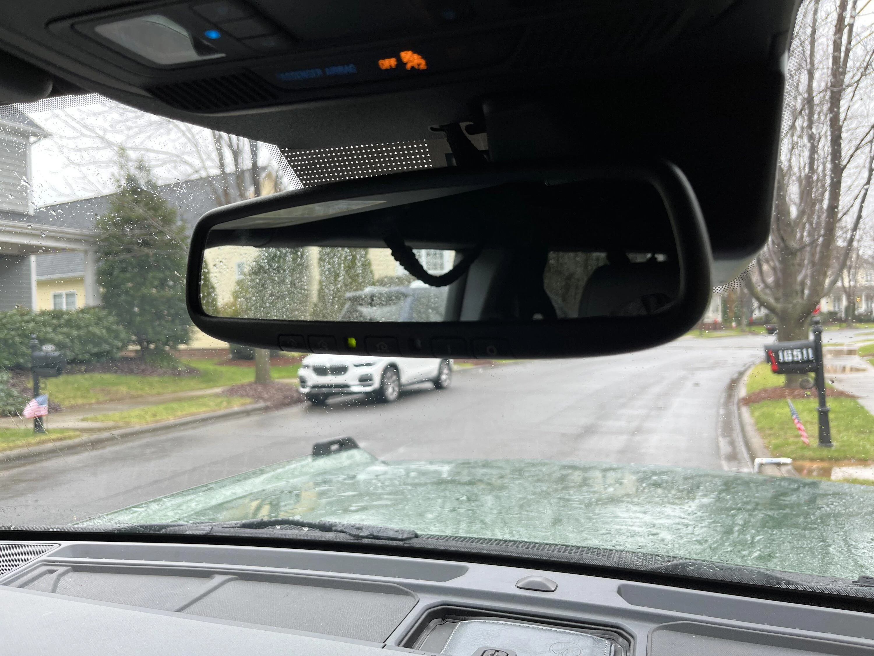 Ford Bronco Homelink/Auto dim mirror installed 25F0E0BE-5685-4CD7-AEDF-12C88967B6BC