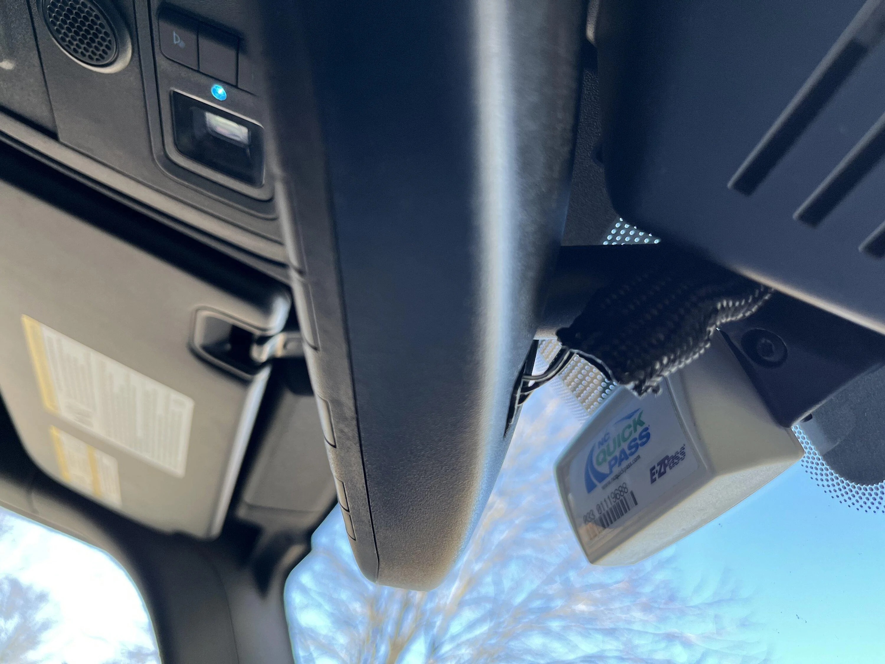 Ford Bronco Homelink/Auto dim mirror installed 9CBBB8D8-22C7-41ED-85E7-6FE181B5787F