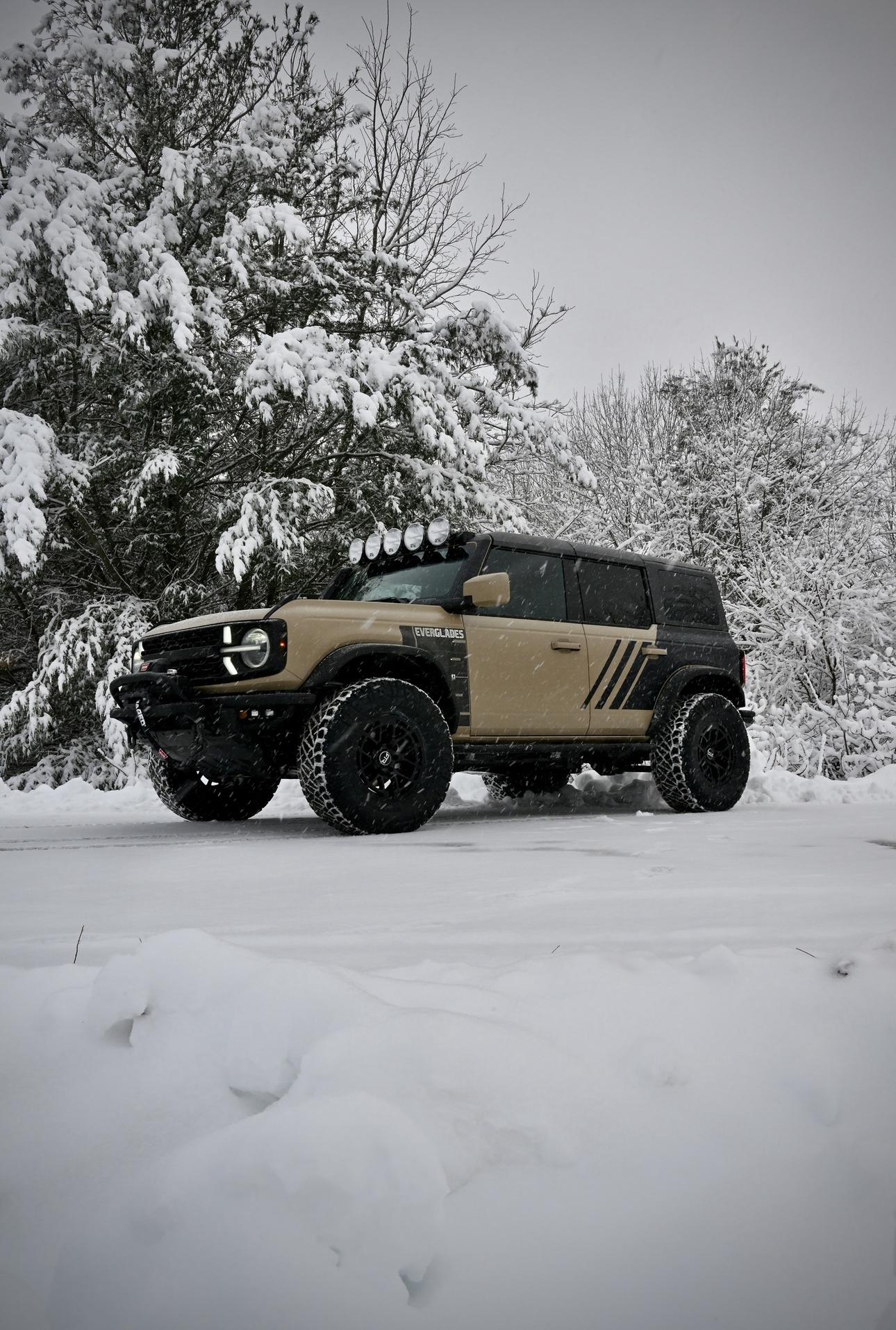 Ford Bronco RTR Bronco Everglades #25 adds RTR Bracket + Project X Light Bar Full Install IMG_3137