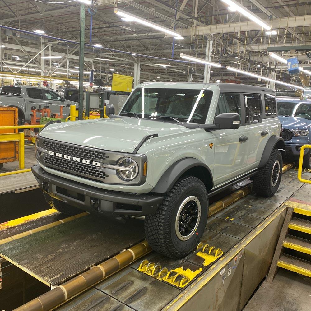 Ford Bronco 12/5/2022 Build week with spreadsheet 6B5878B7-1D3D-42BF-B09E-3E0CB9D0431E