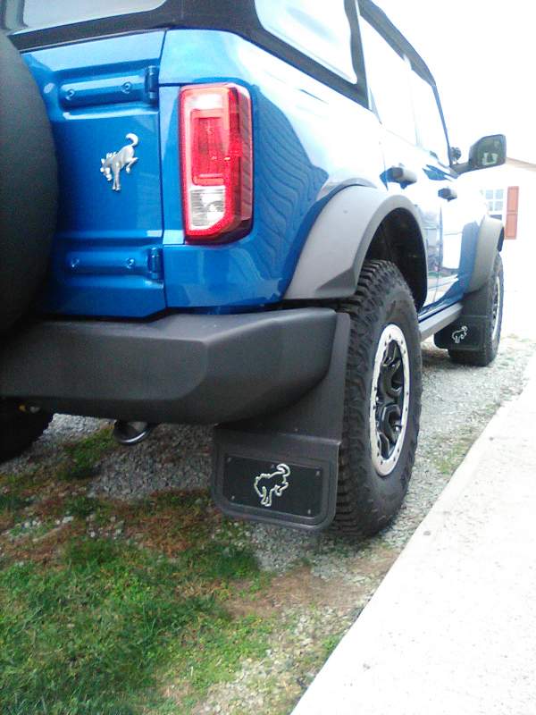 Ford Bronco Mud Flaps that look good -- recommendations? IMG_0085