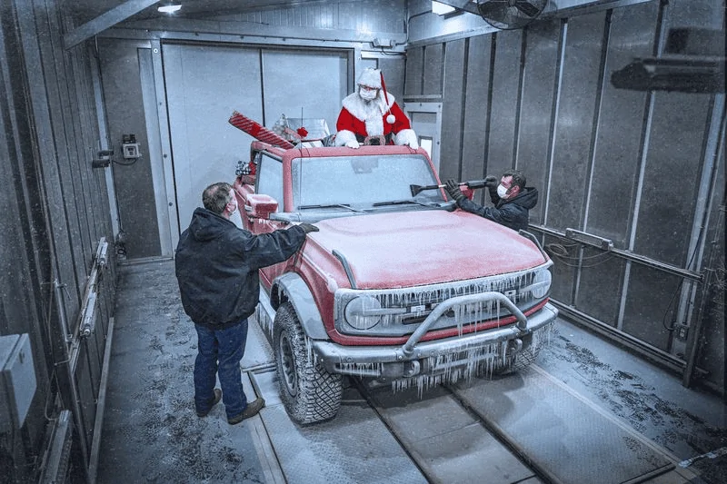 Ford Bronco Merry Xmas Bronco6G! Stay Warm! 🎄🎅☕️ 1671933625136