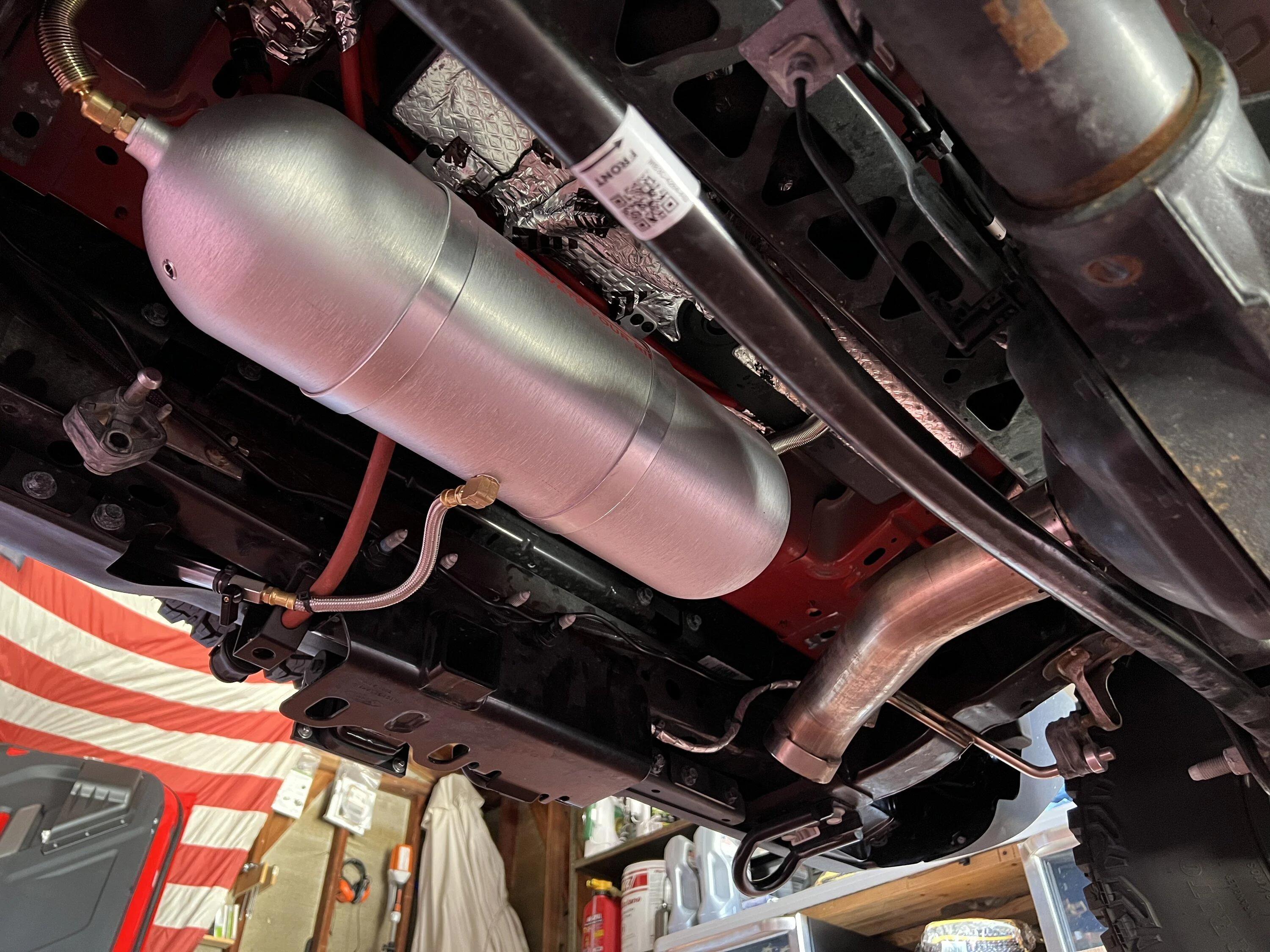 Ford Bronco New relocated muffler system D183CA8F-1EDA-44C6-90CB-34E4044D886C